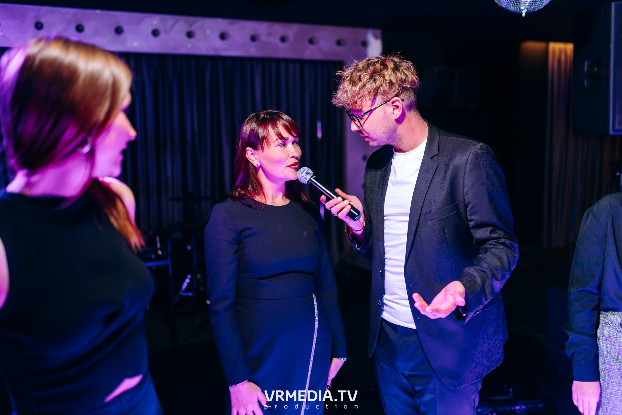 «Жуй орбит без сахара» в караоке-баре «Volna»