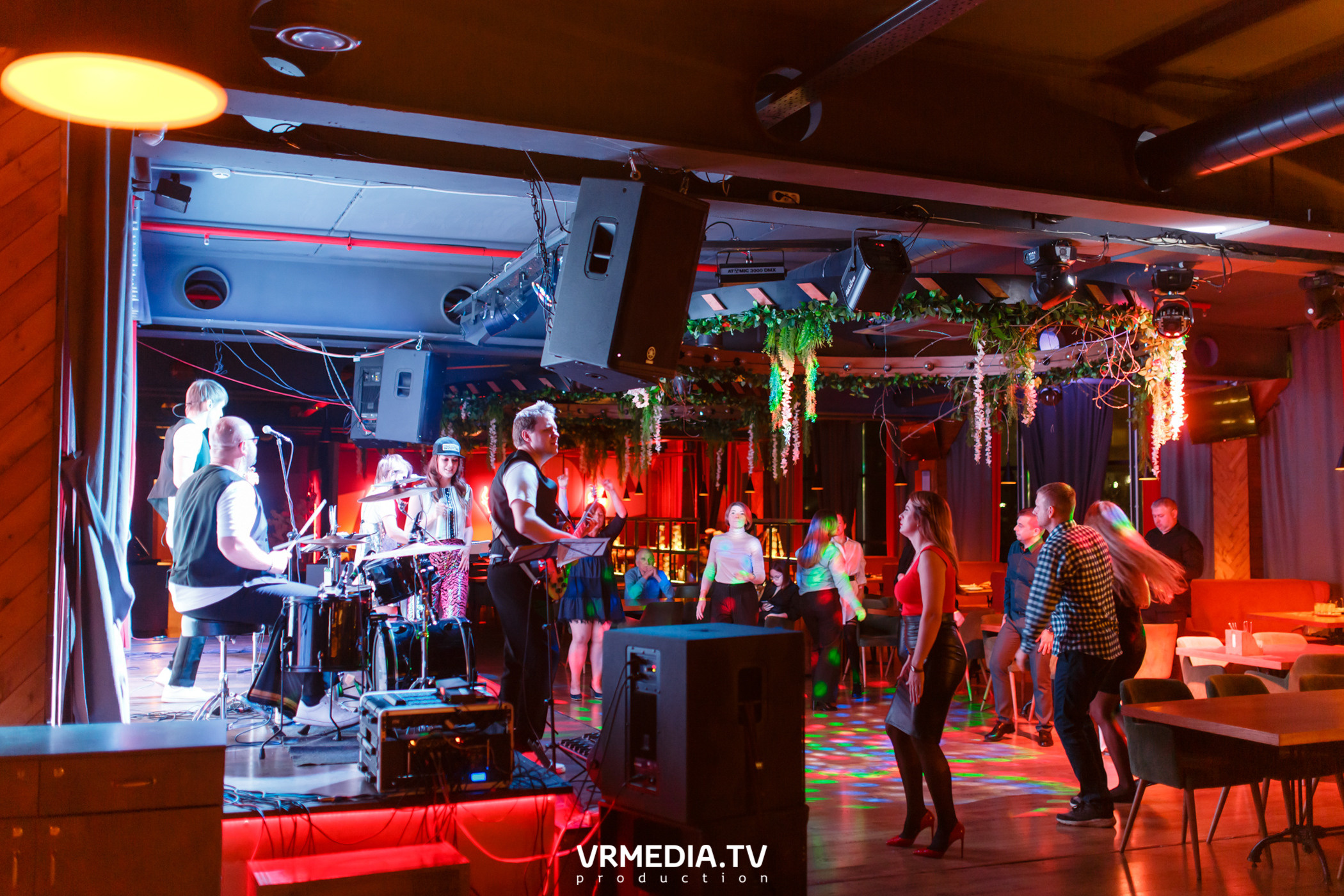 #ЖАРКИЕДНИИНОЧИ в гриль-баре «Жара»