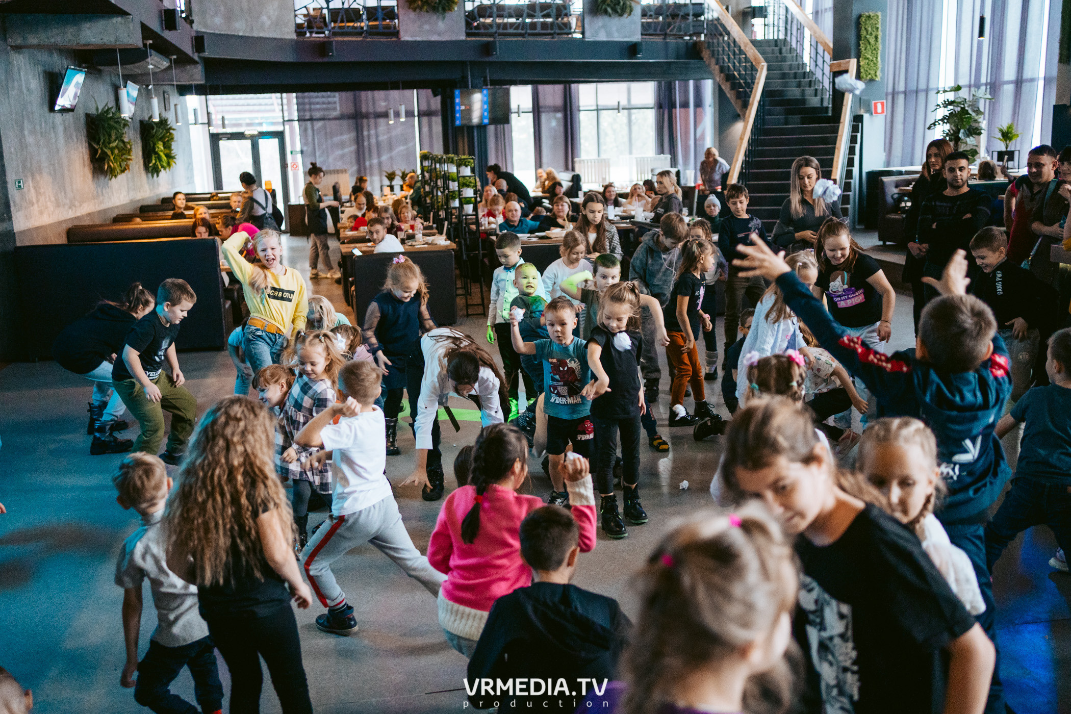 Baby time в баре «DOSKI»