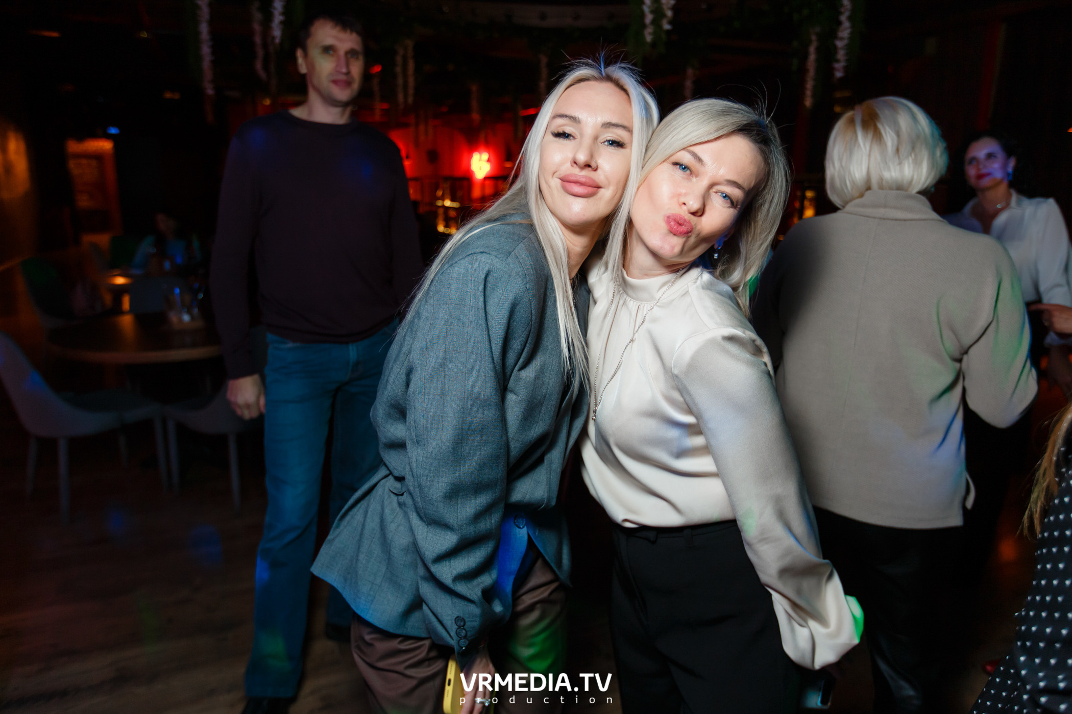 #ЖАРКИЕДНИИНОЧИ в гриль-баре «Жара»