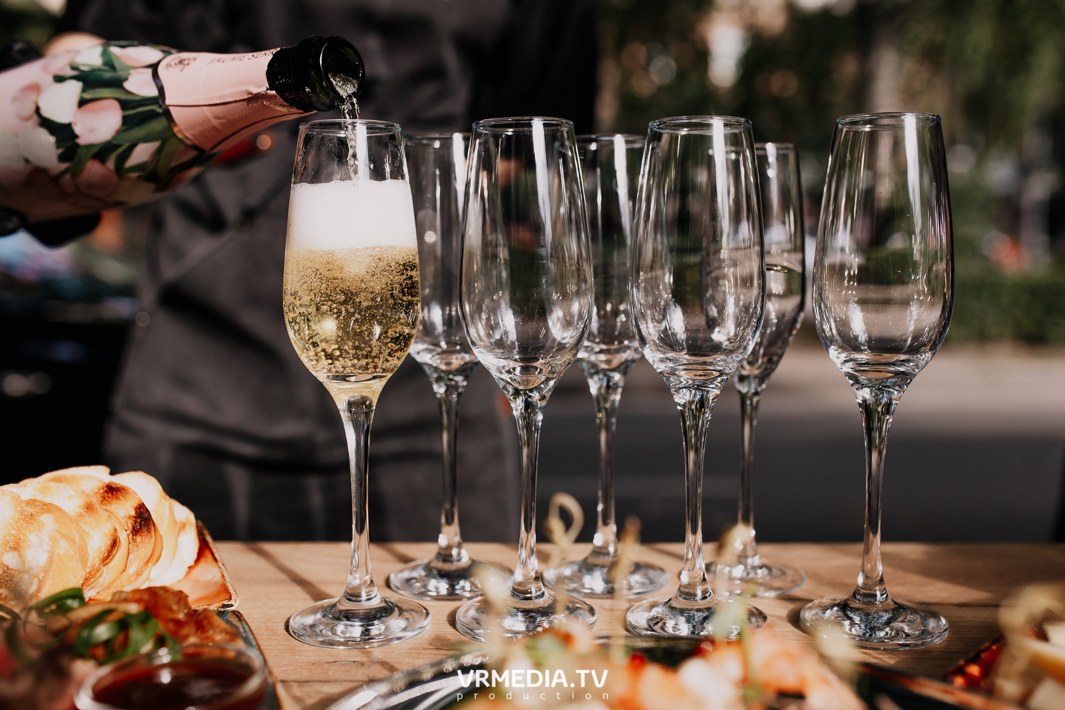 День рождения ресторана «Батоно Хинкали»