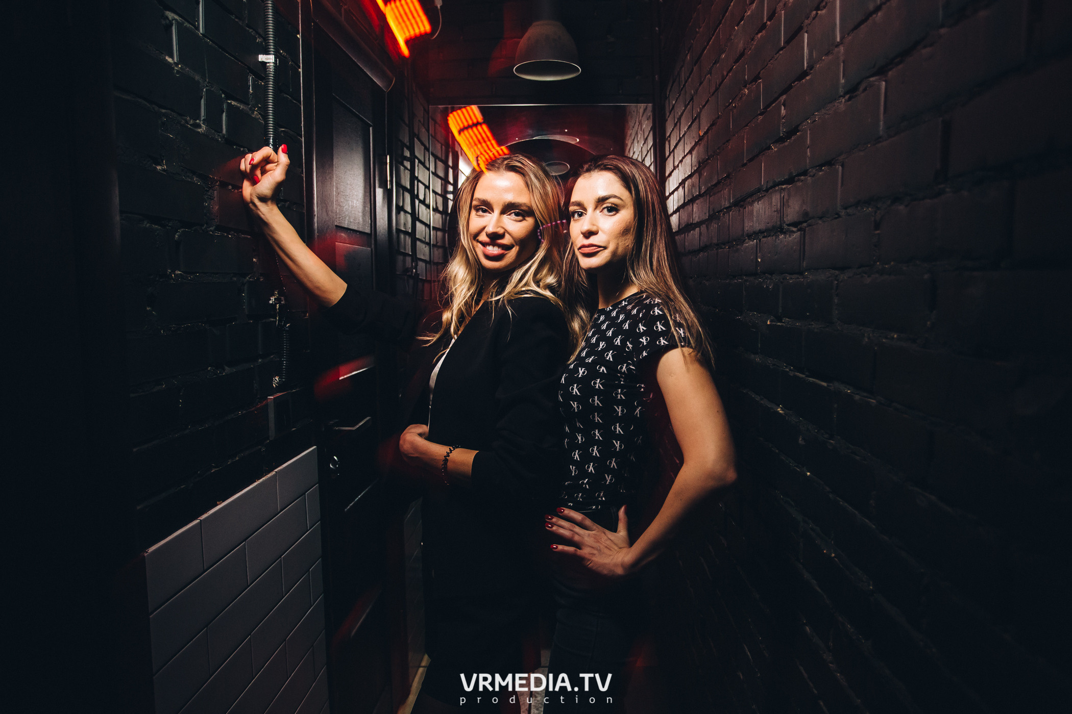 Выходные в баре «Cosmo»