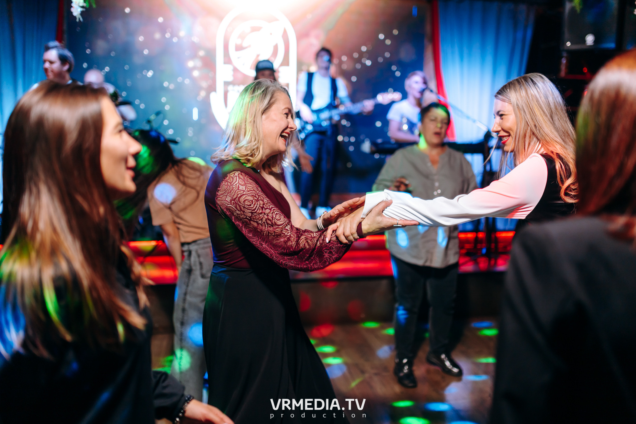 #ЖАРКИЕДНИИНОЧИ в гриль-баре «Жара»