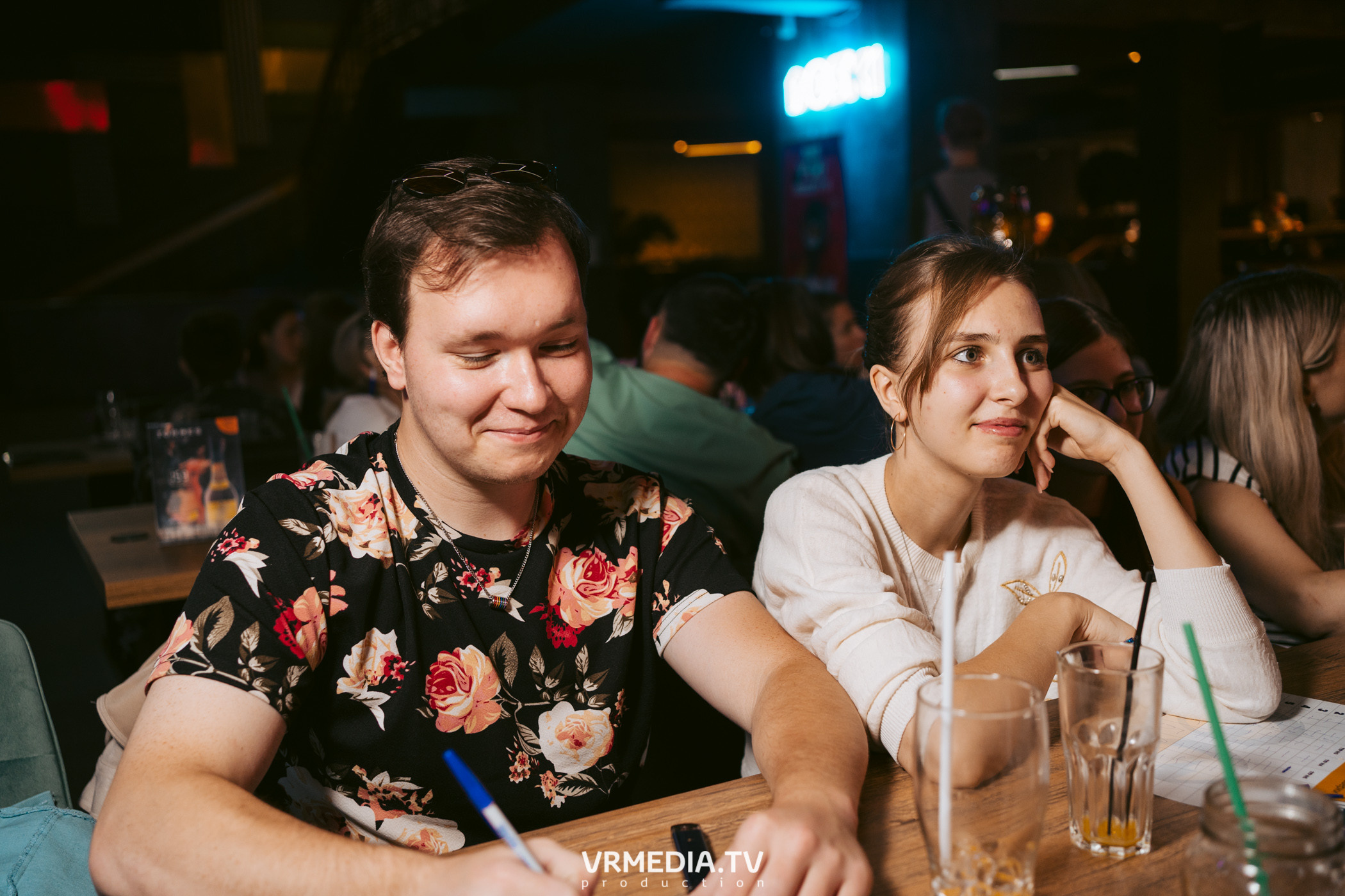 WoW QuiZ в баре «DOSKI»