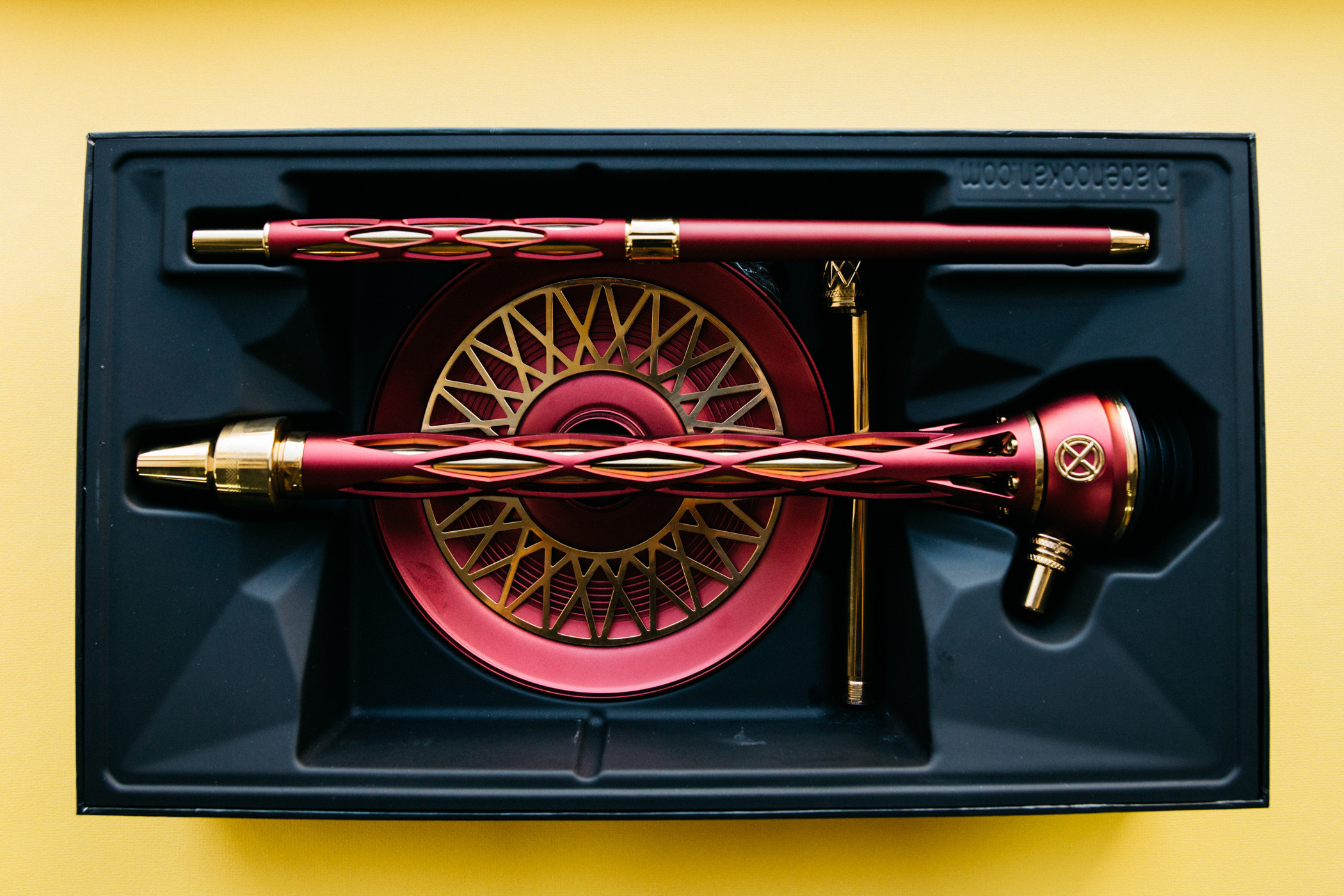 Бутик табака и курительных принадлежностей «Парторг»