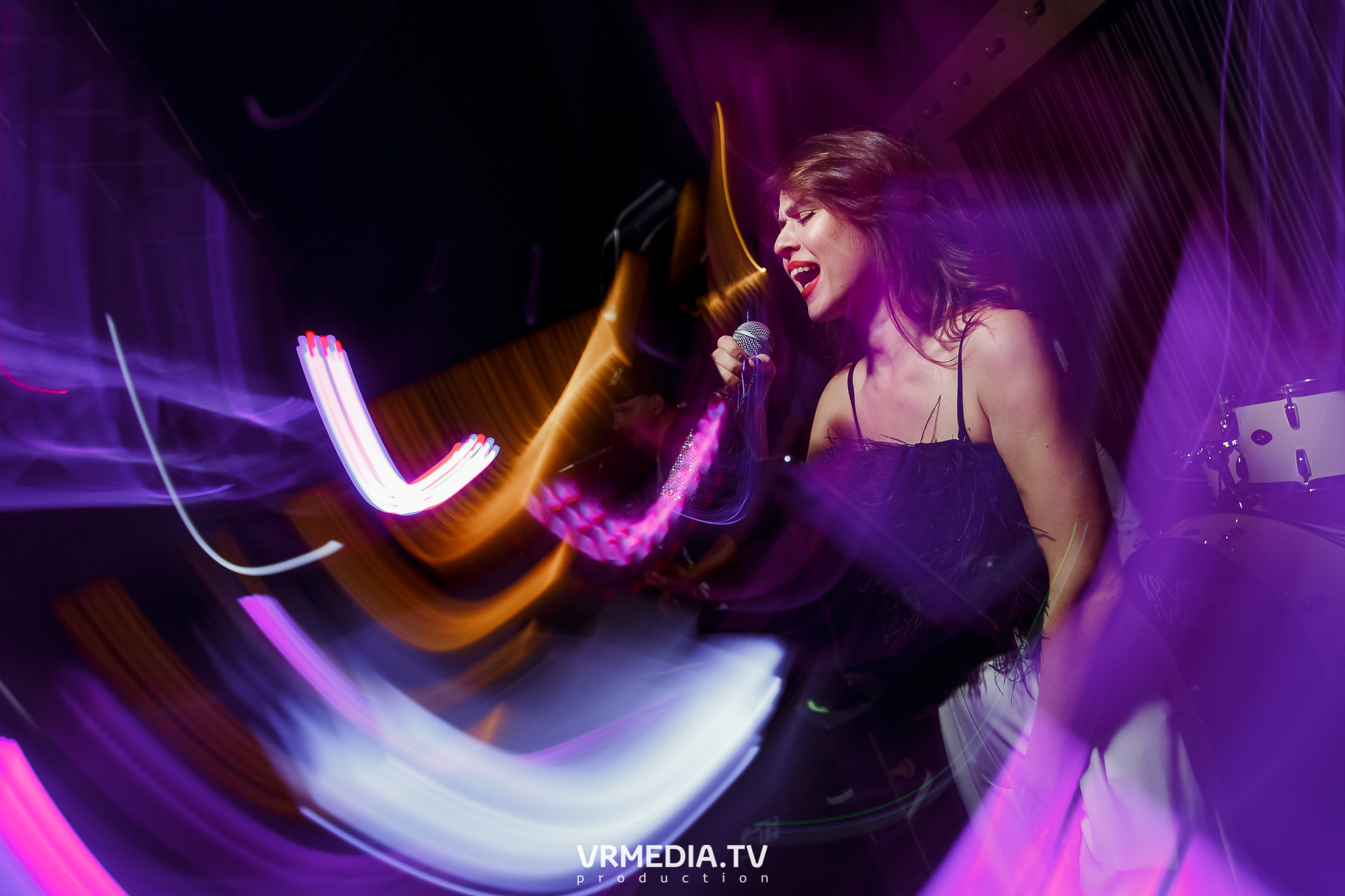 Выходные в караоке-баре «Volna»