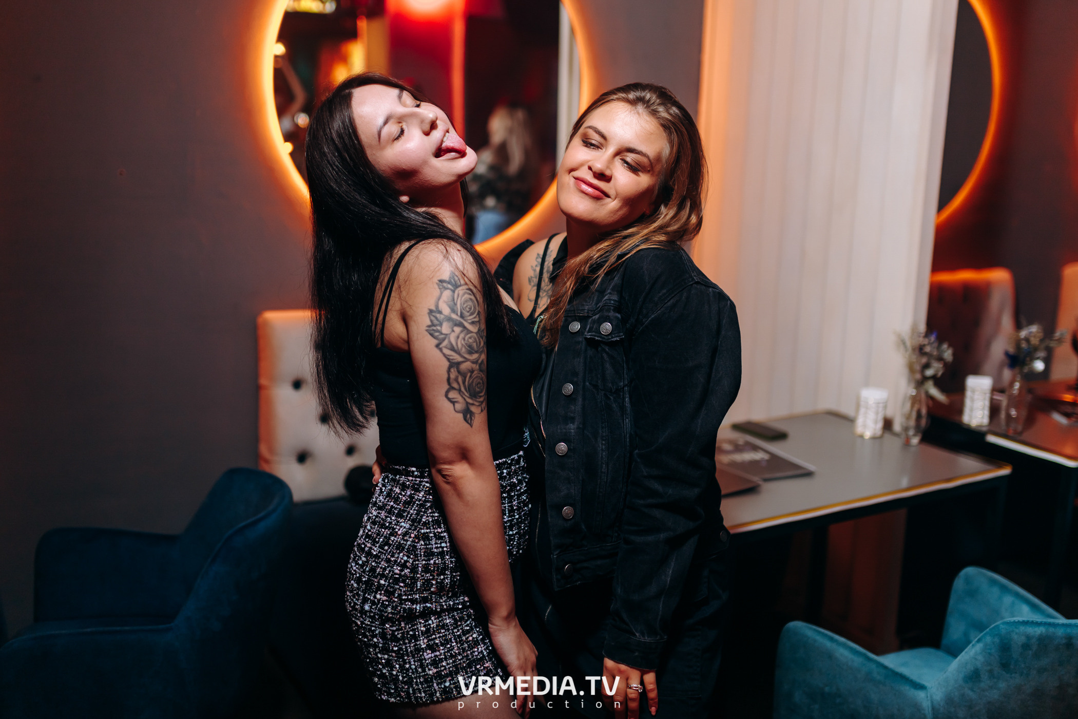 Ночь Безумного Бармена в Lounge Voice Hall «Familia»