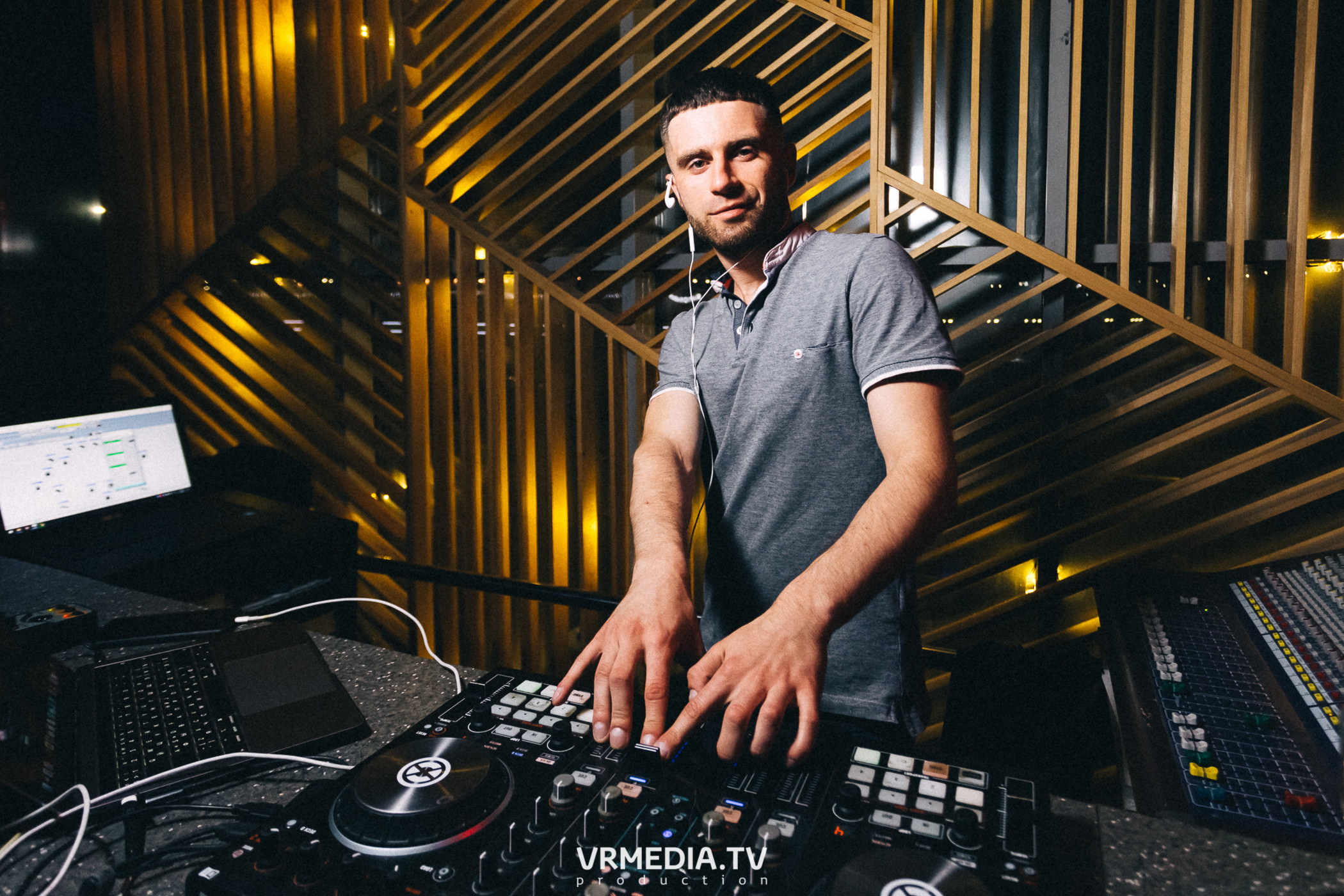 Выходные в баре «DOSKI»