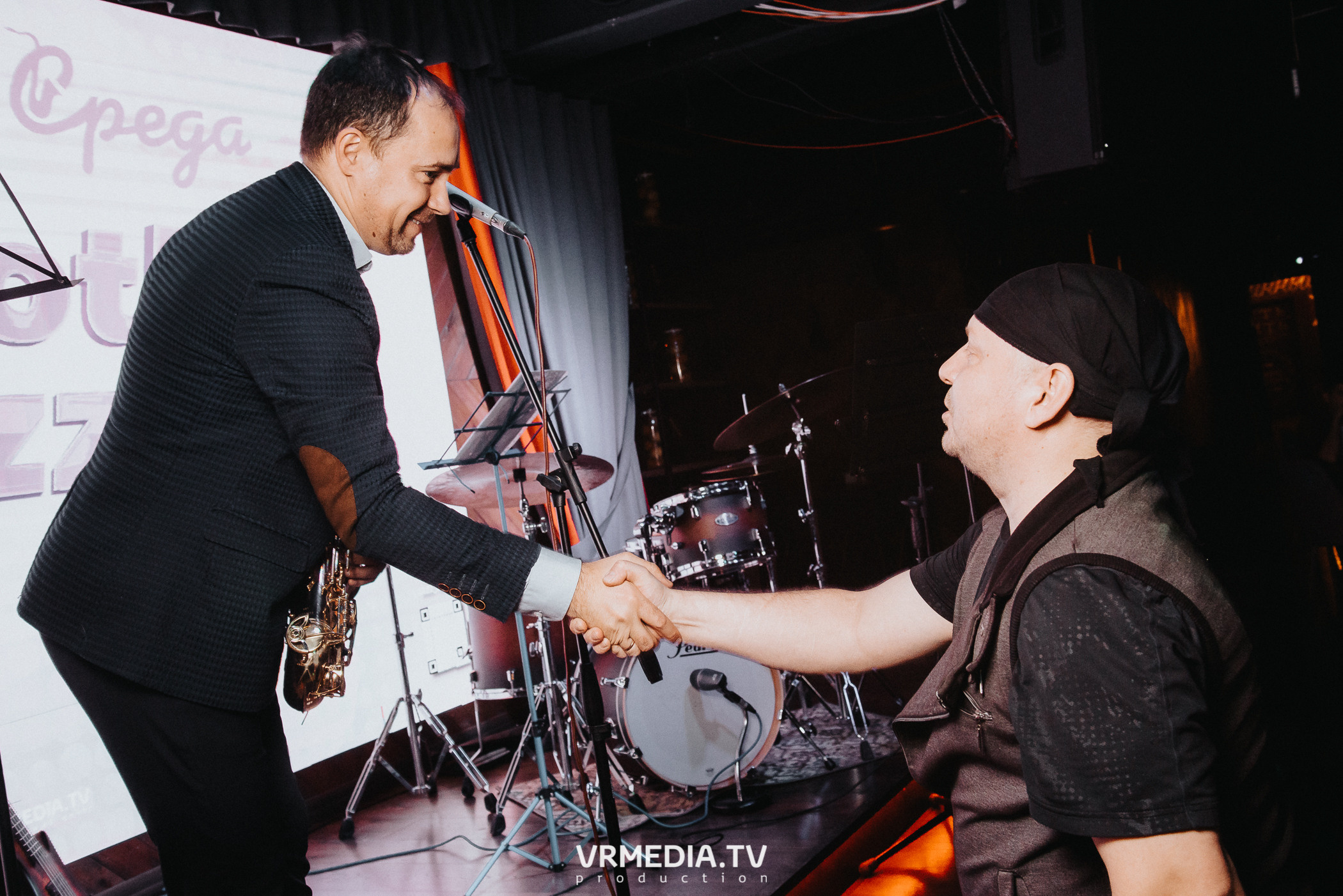 Джазовая среда. Mainstream & Smooth Jazz