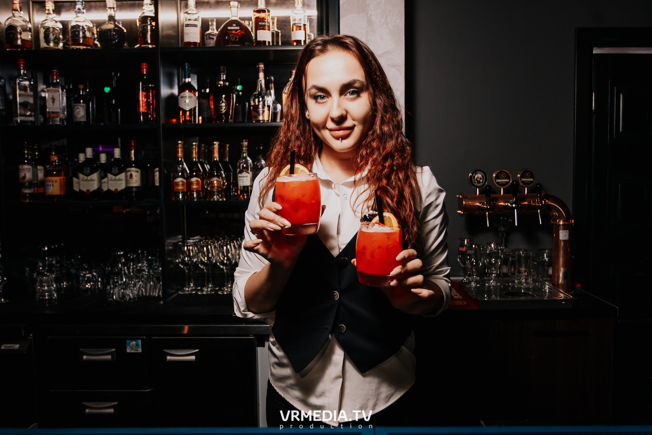 Выходные в караоке-баре «Volna»