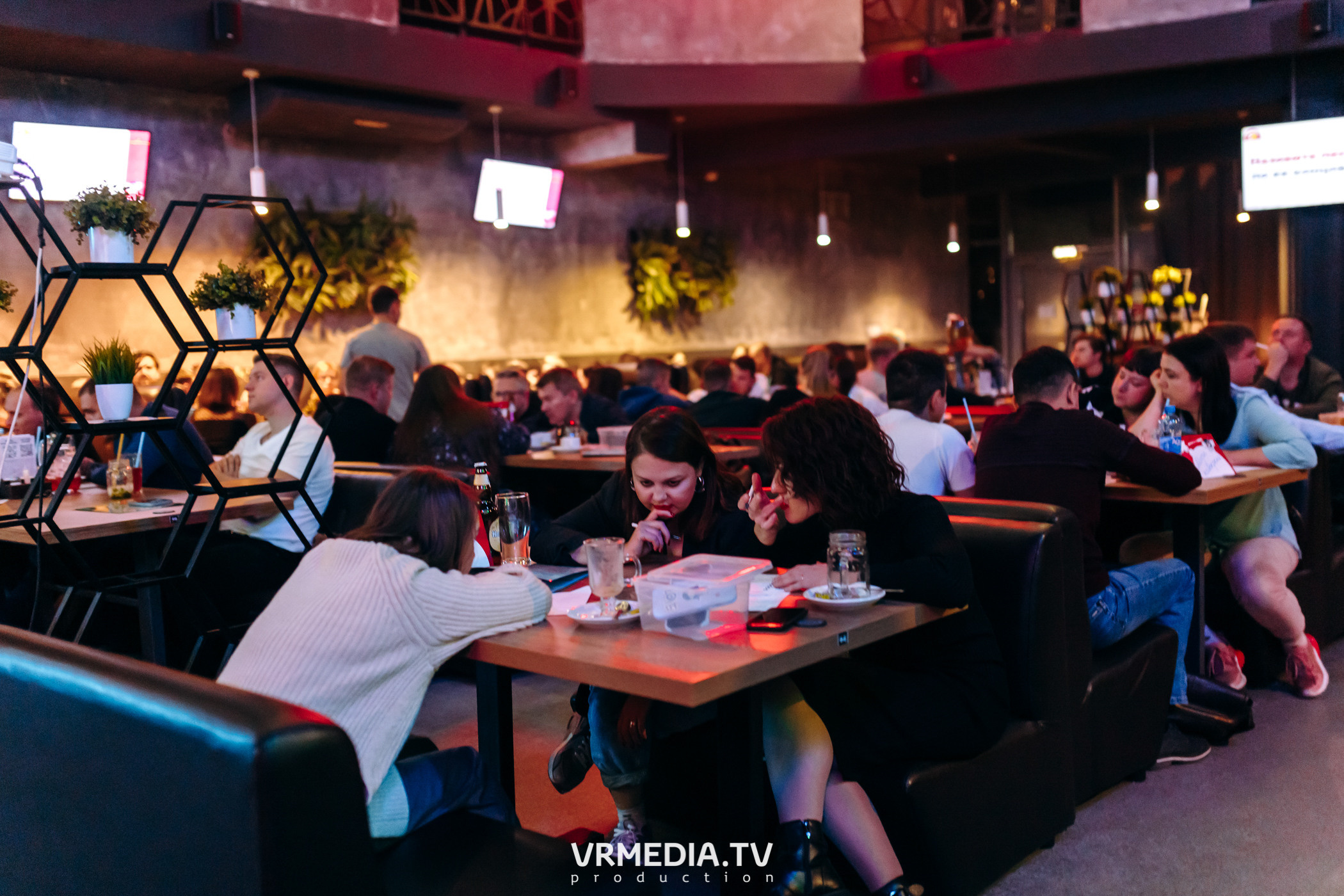 WoW QuiZ в баре «DOSKI»