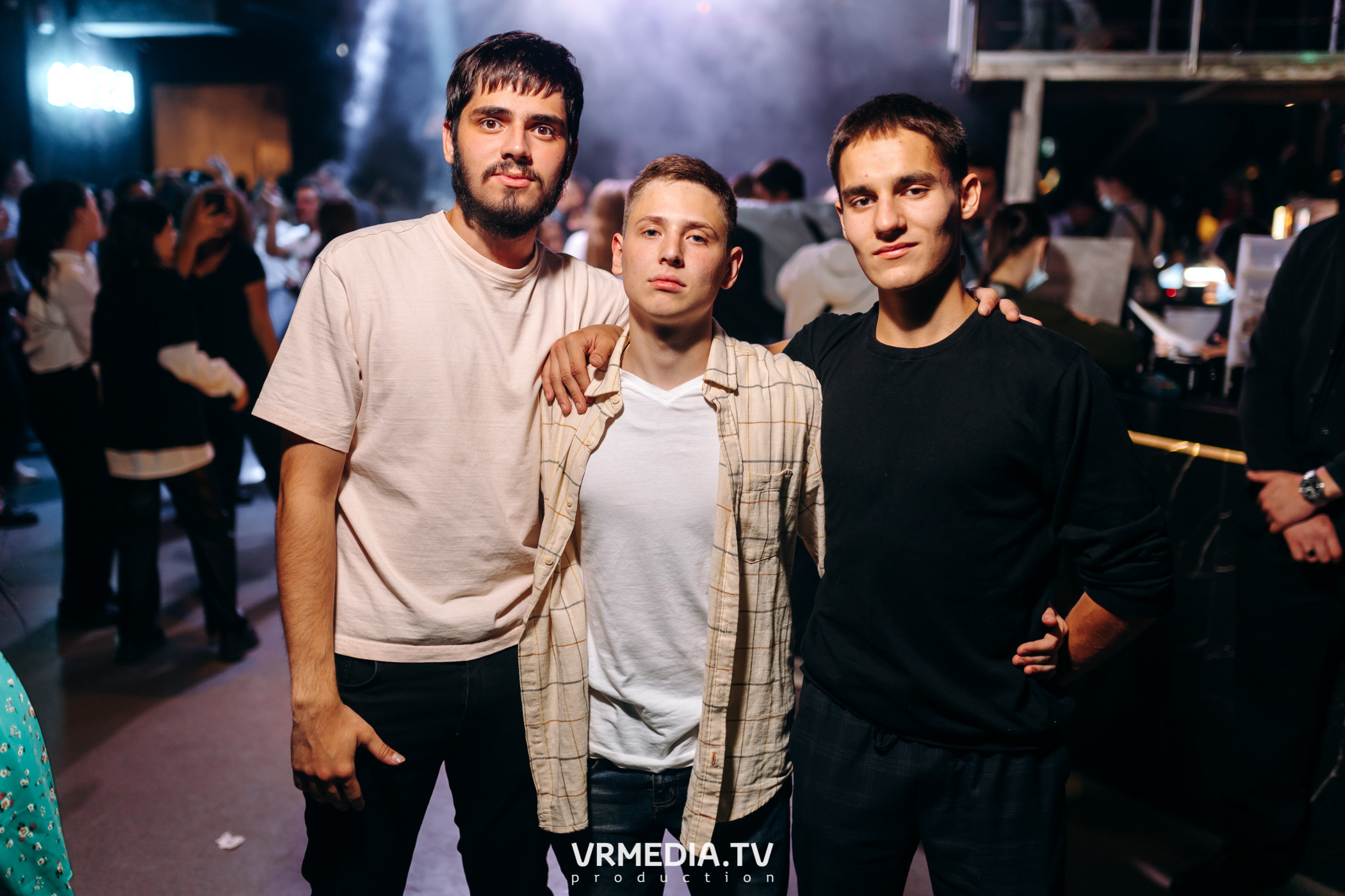 Выходные в баре «DOSKI»