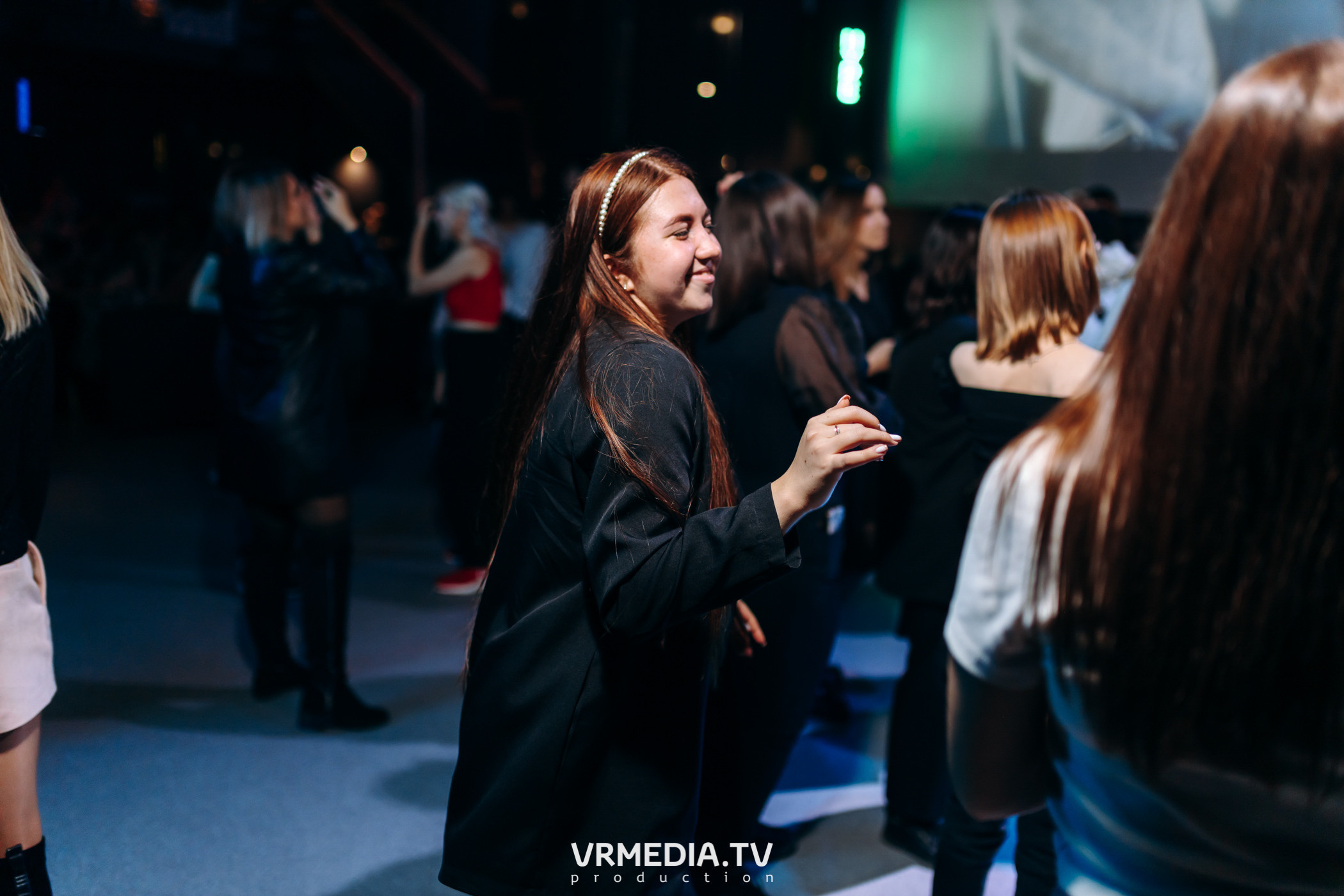 Выходные в баре «DOSKI»