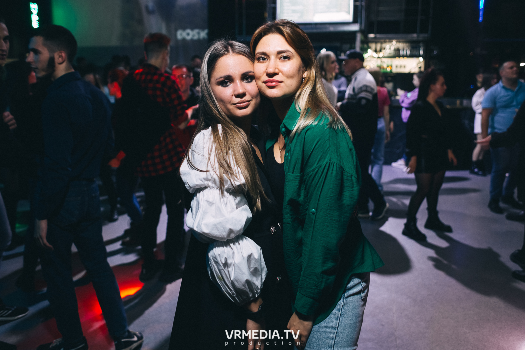 Выходные в баре «DOSKI»