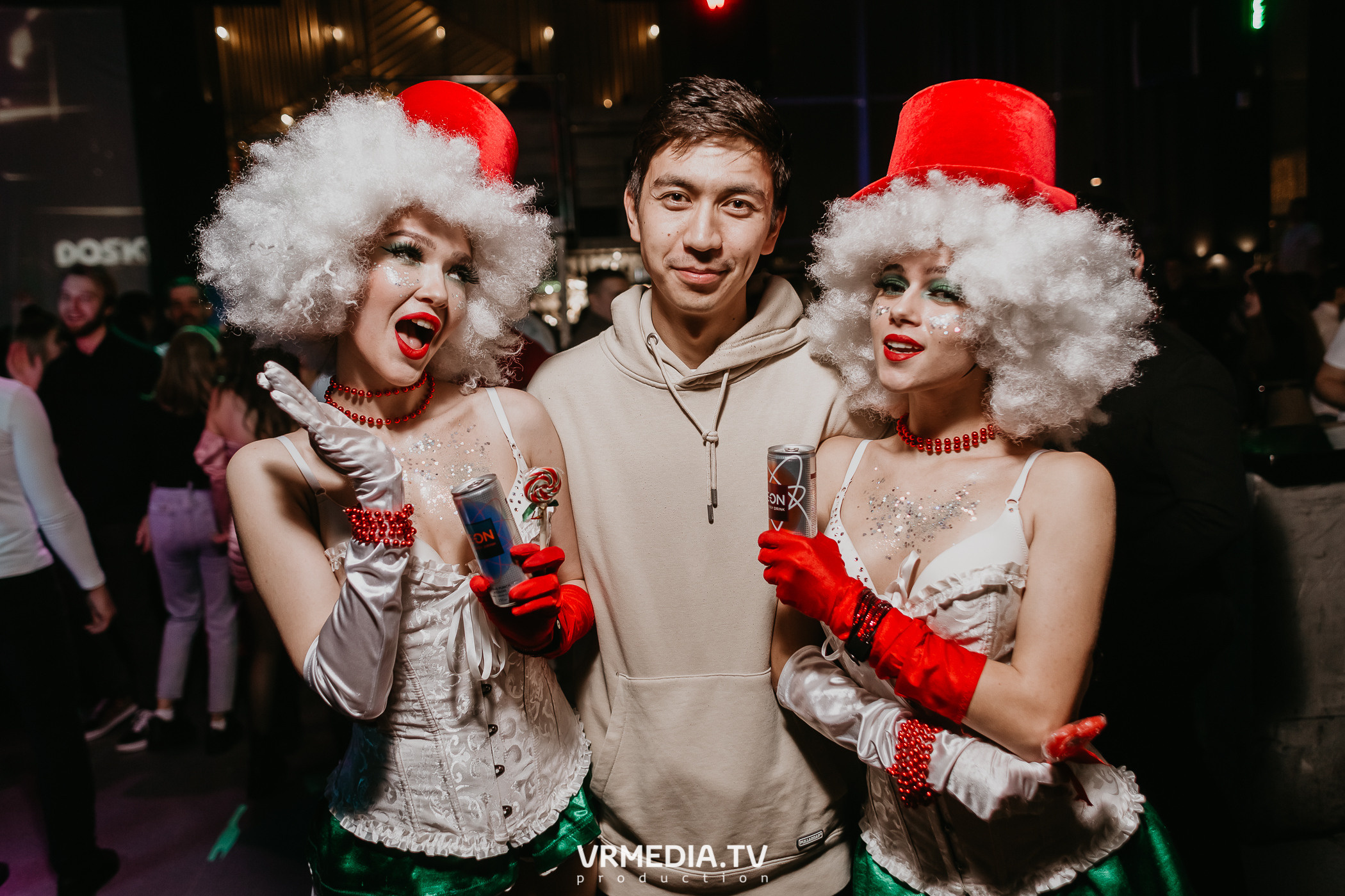 Выходные в баре «DOSKI»