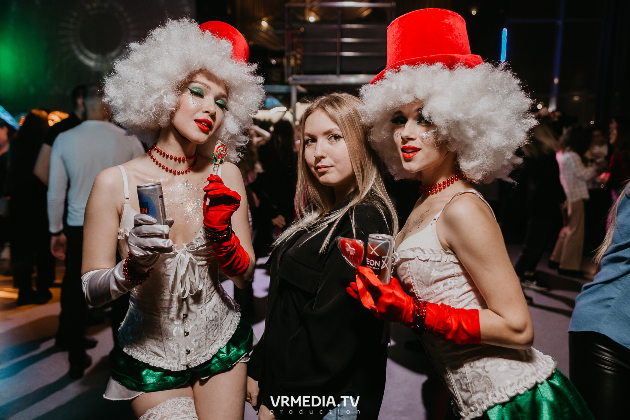 Выходные в баре «DOSKI»