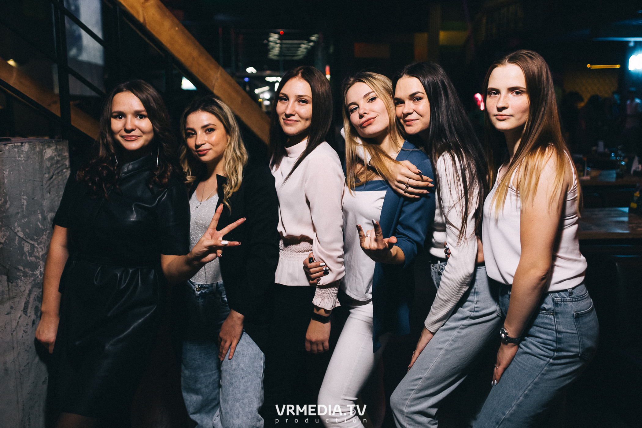 Выходные в баре «DOSKI»