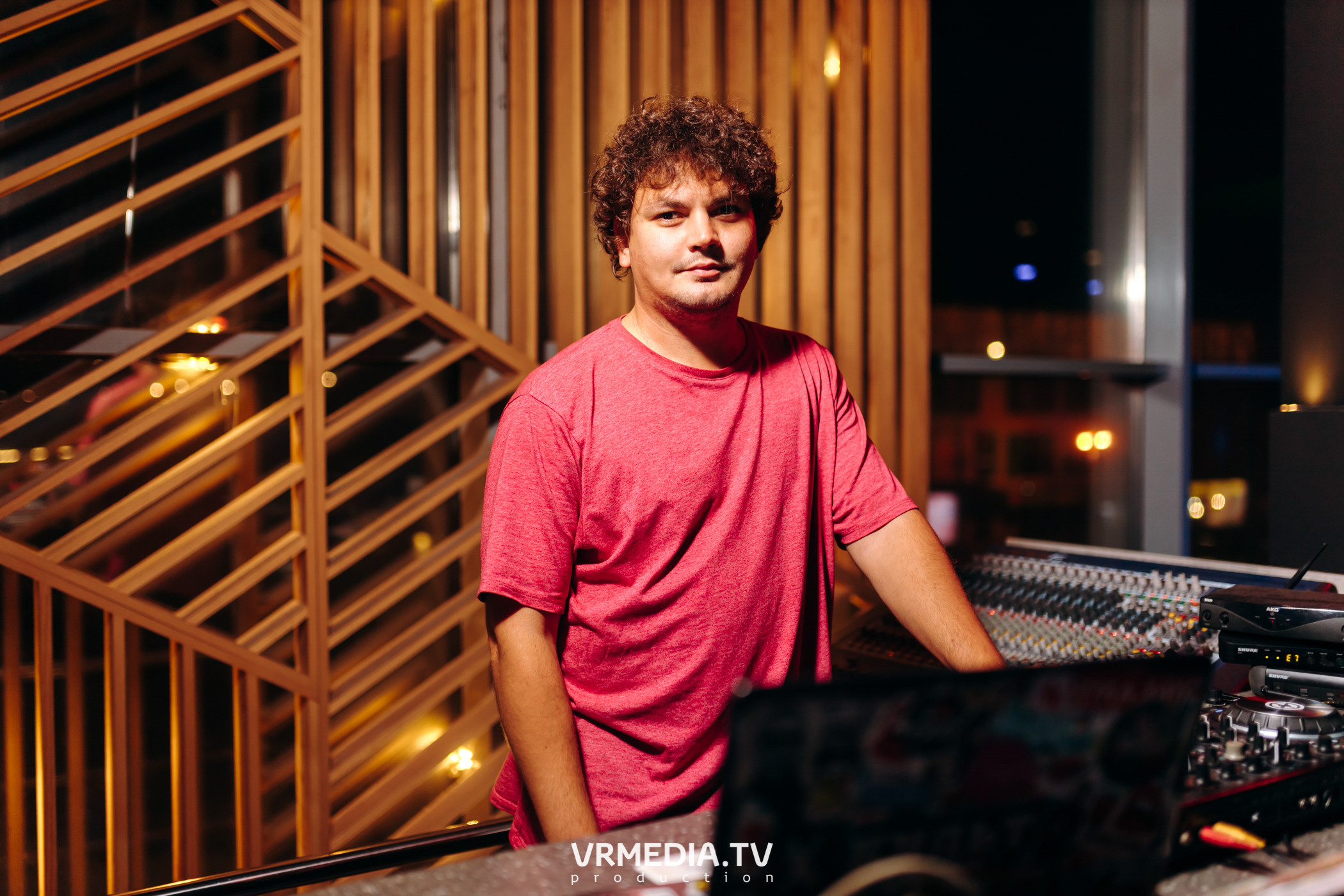 Выходные в баре «DOSKI»