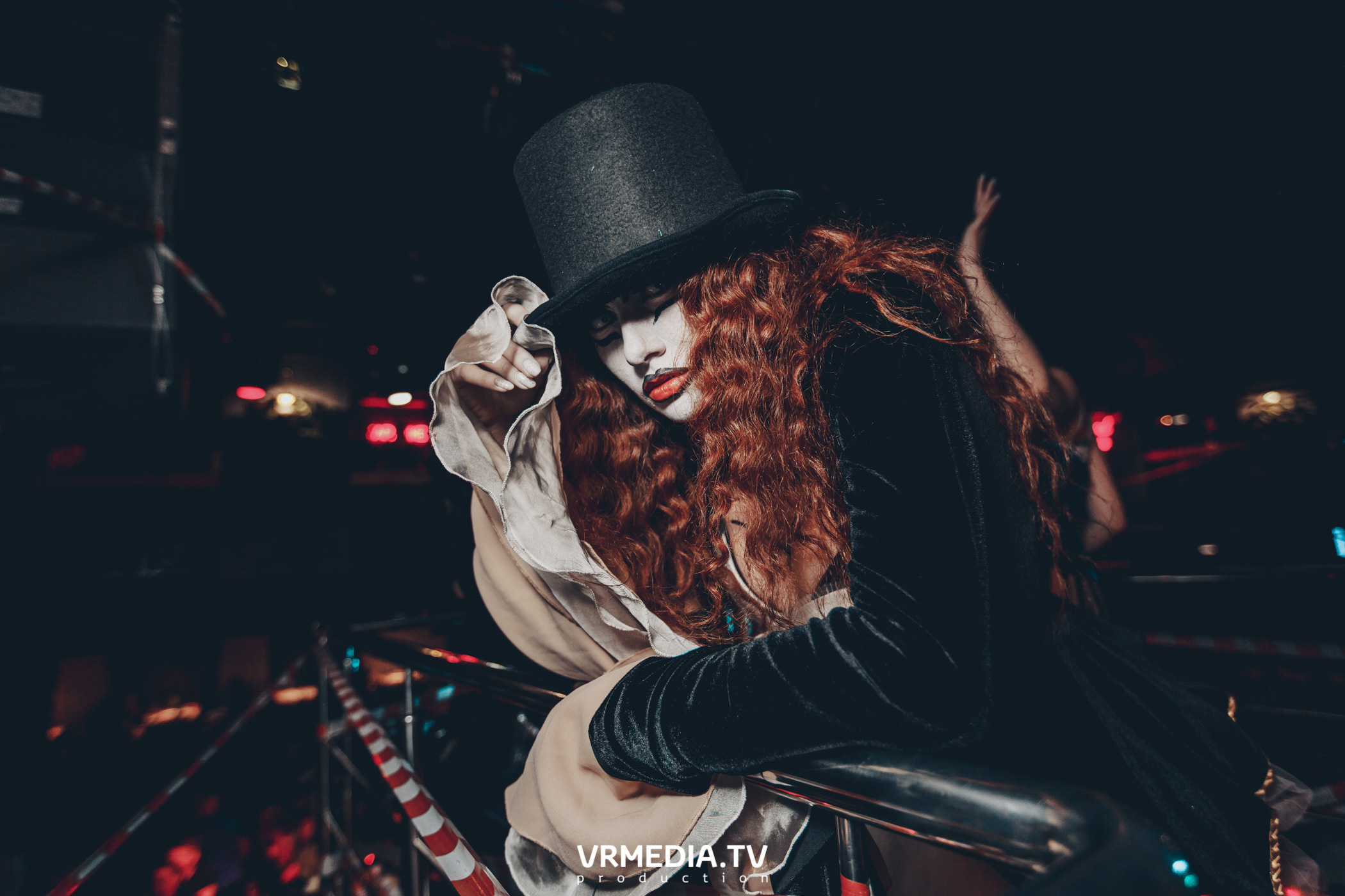 Театр мёртвых кукол в баре «DOSKI»