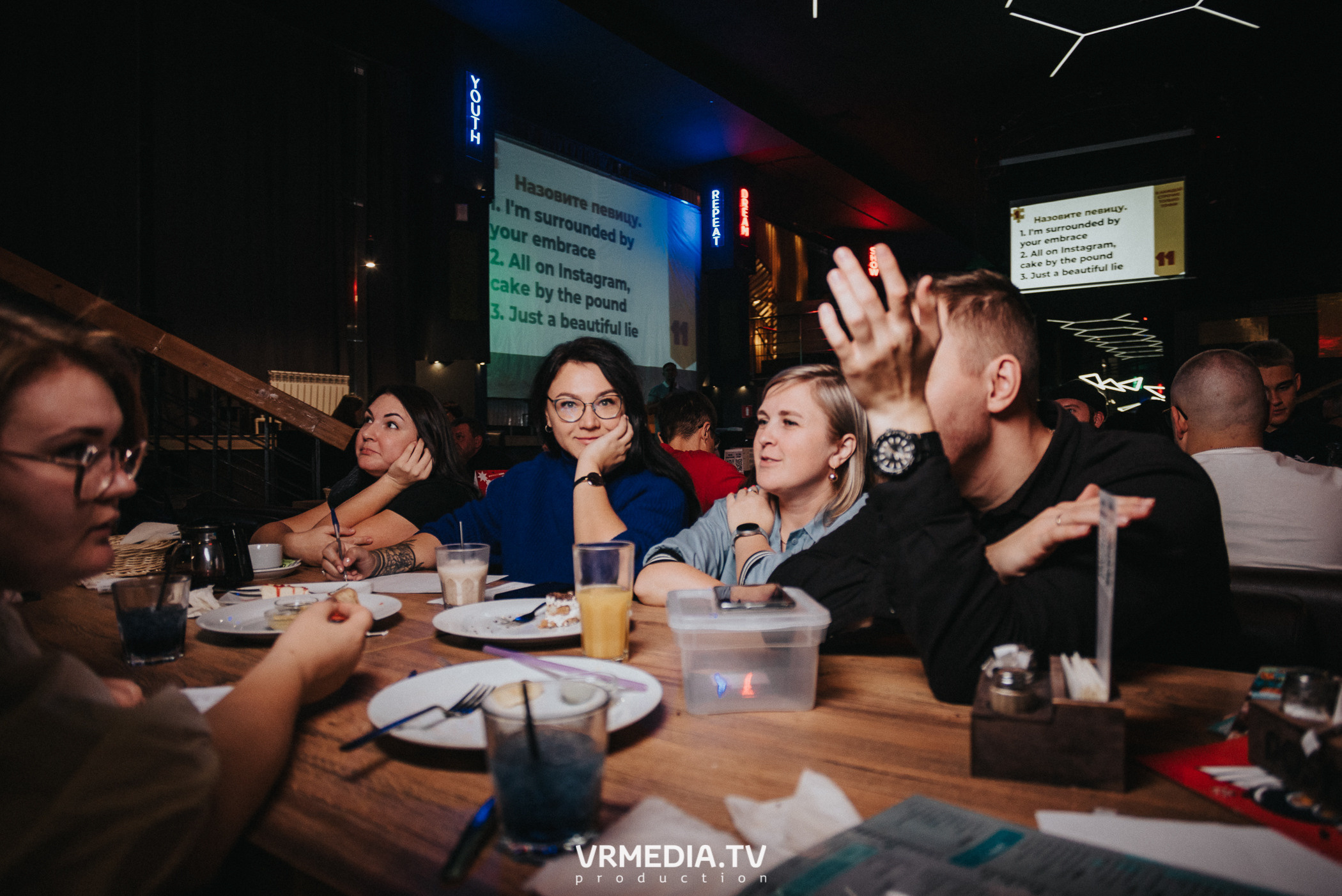 WoW QuiZ в баре «DOSKI»