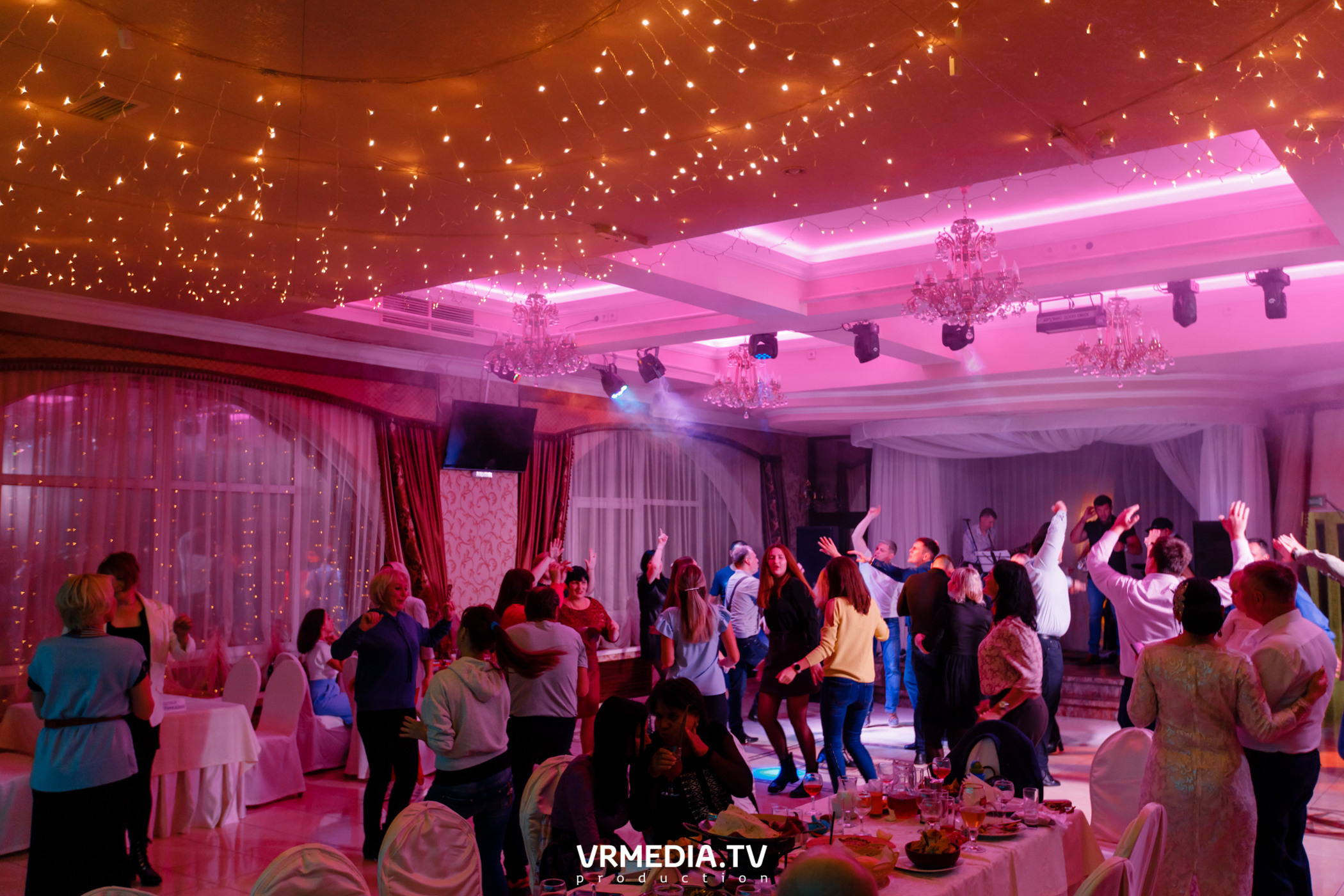 Выходные в ресторане «Лазурный Берег»