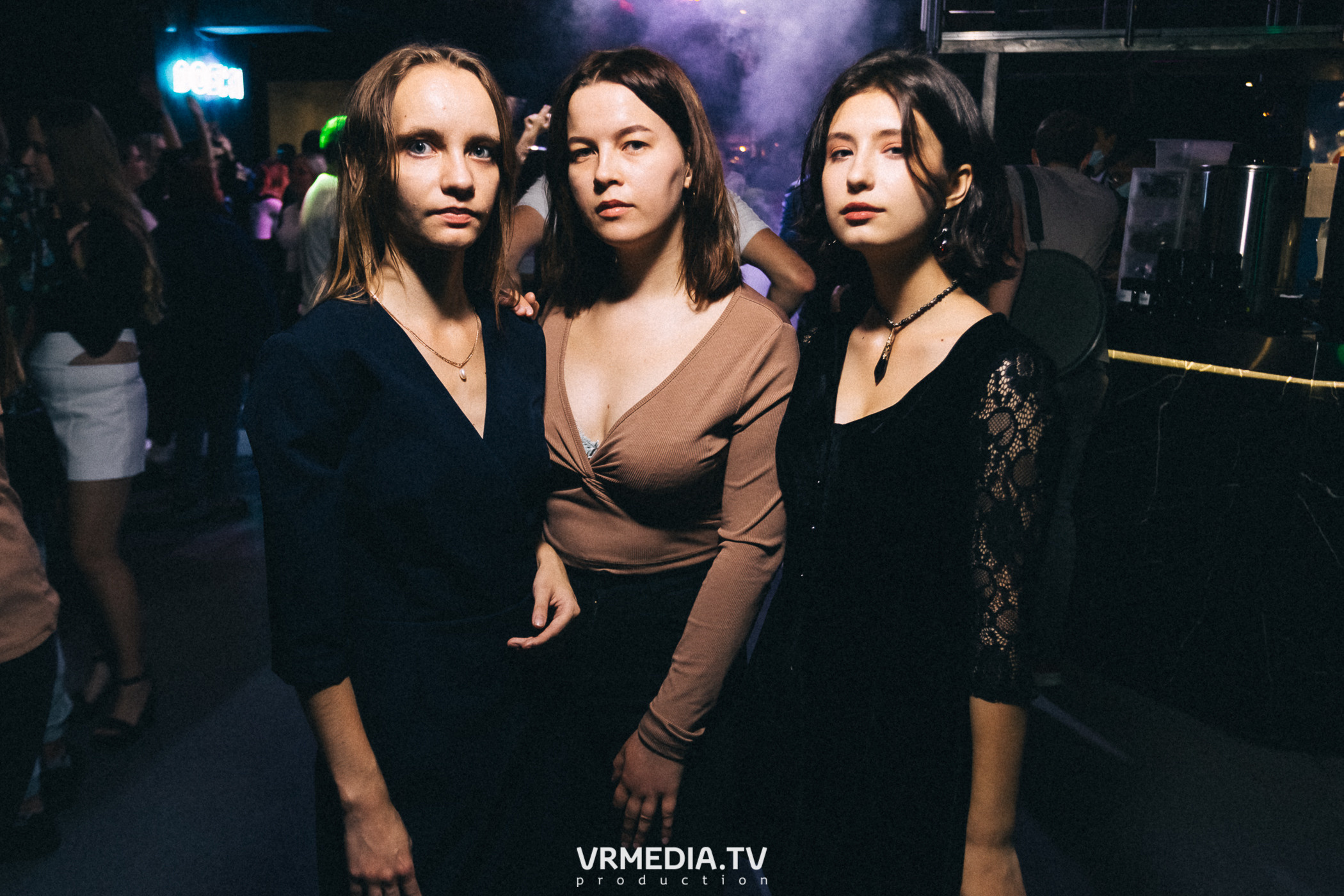 Выходные в баре «DOSKI»