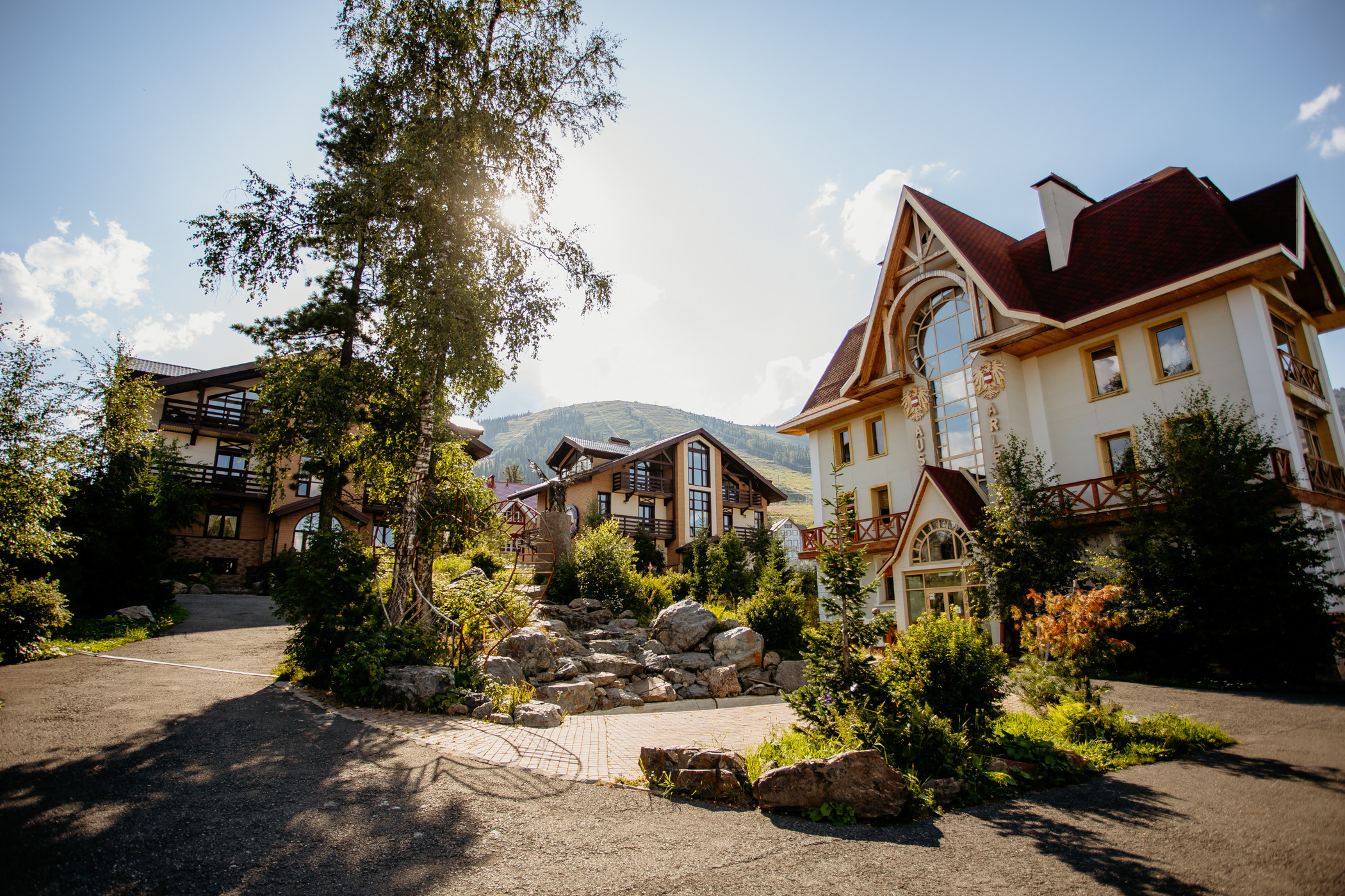 Гостиничный развлекательный комплекс «ALPEN CLUB»