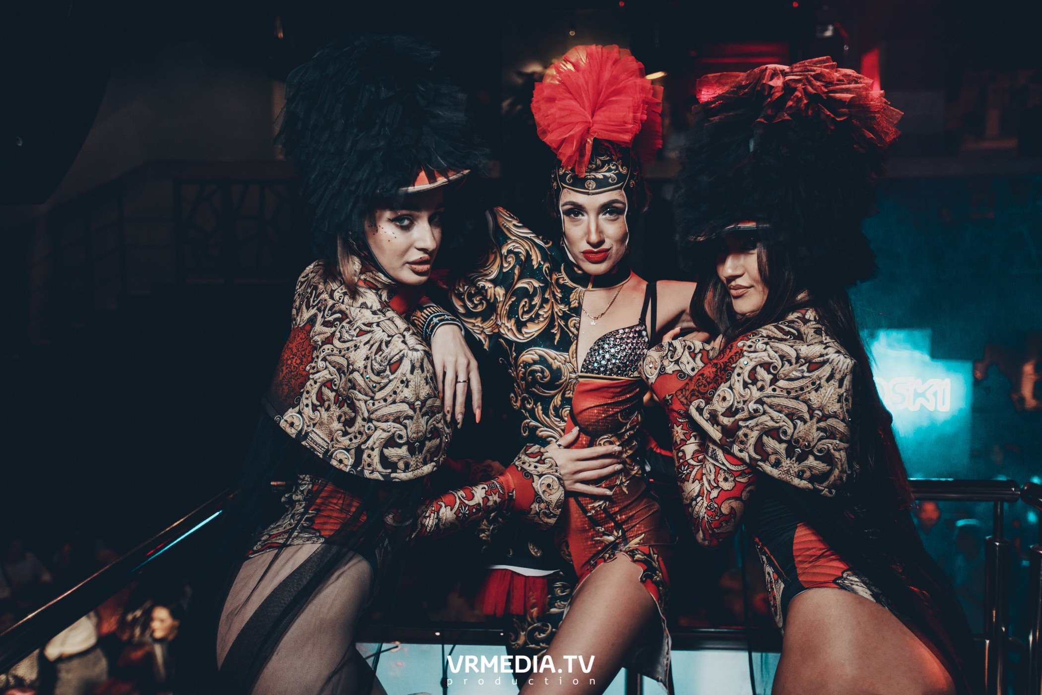 Выходные в баре «DOSKI»