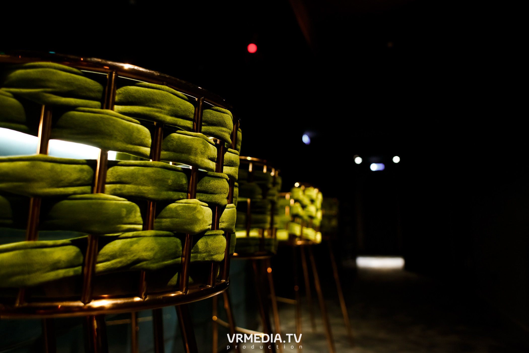 Выходные в караоке-баре «Volna»