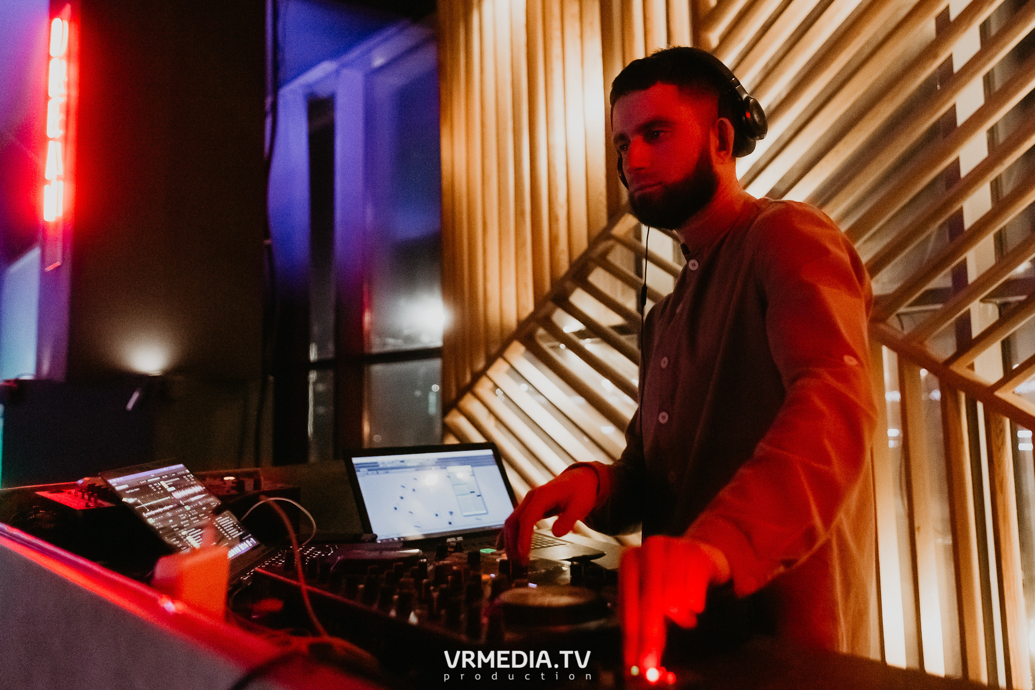 Выходные в баре «DOSKI»