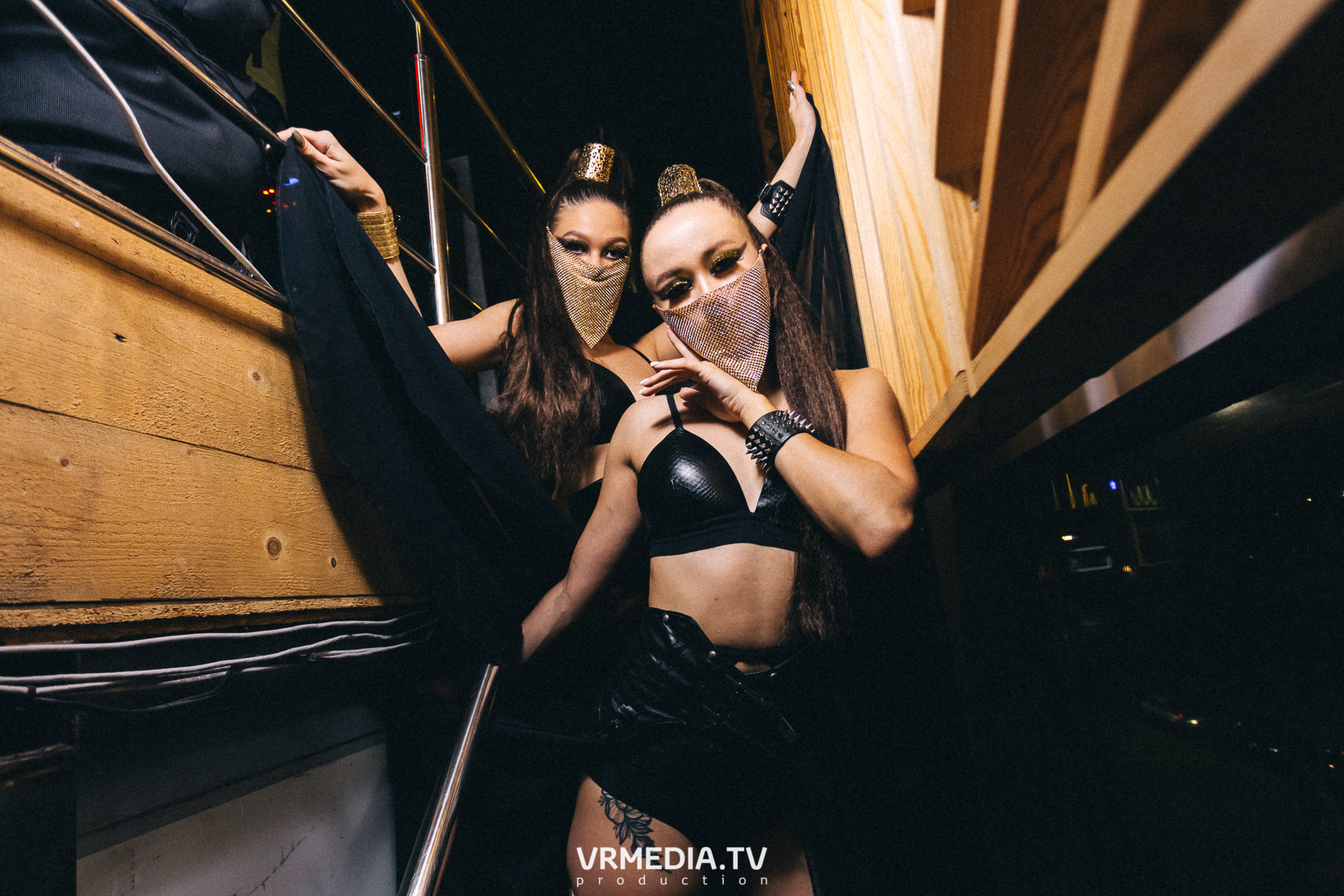 Выходные в баре «DOSKI»