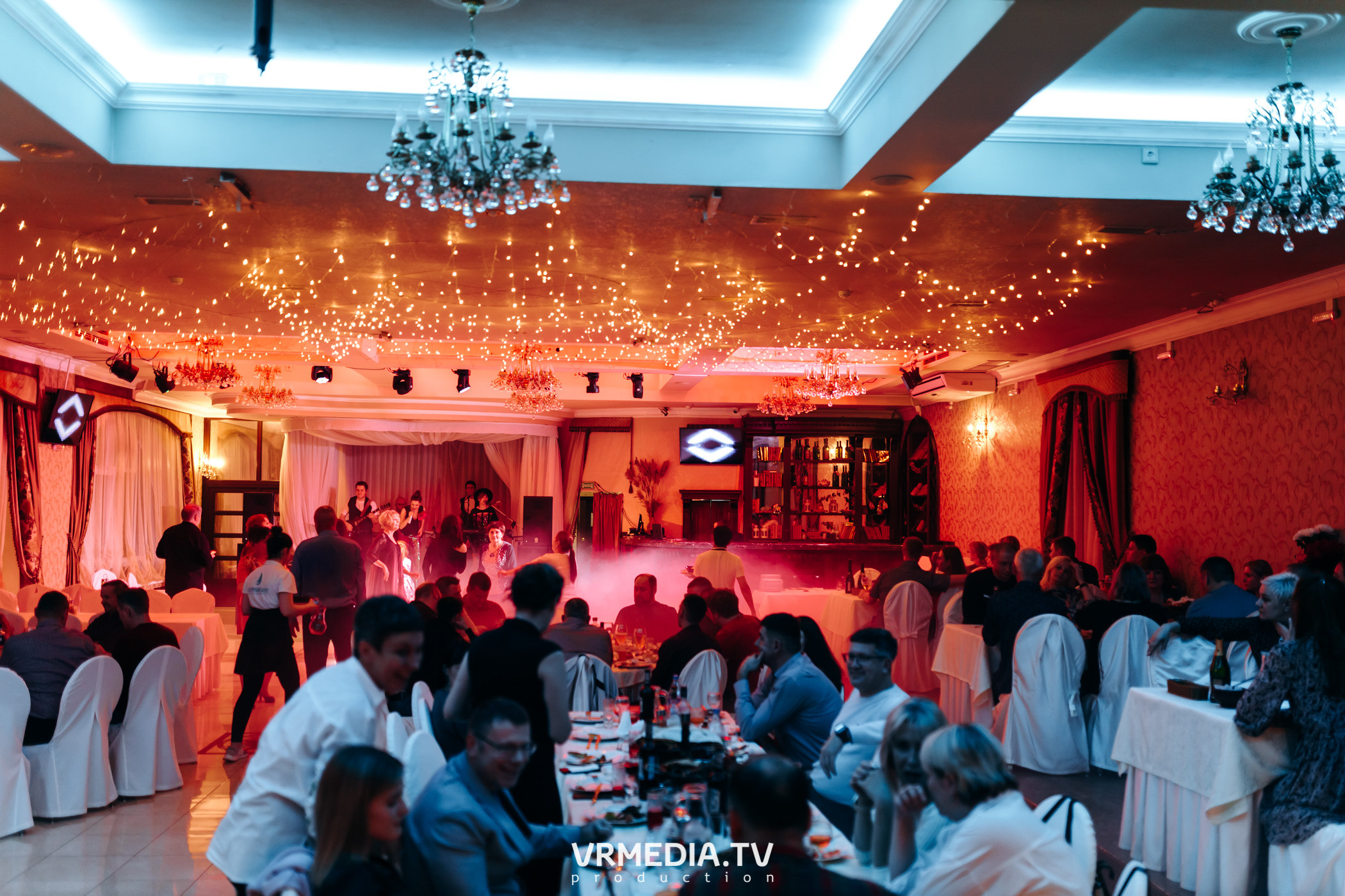 Выходные в ресторане «Лазурный берег»