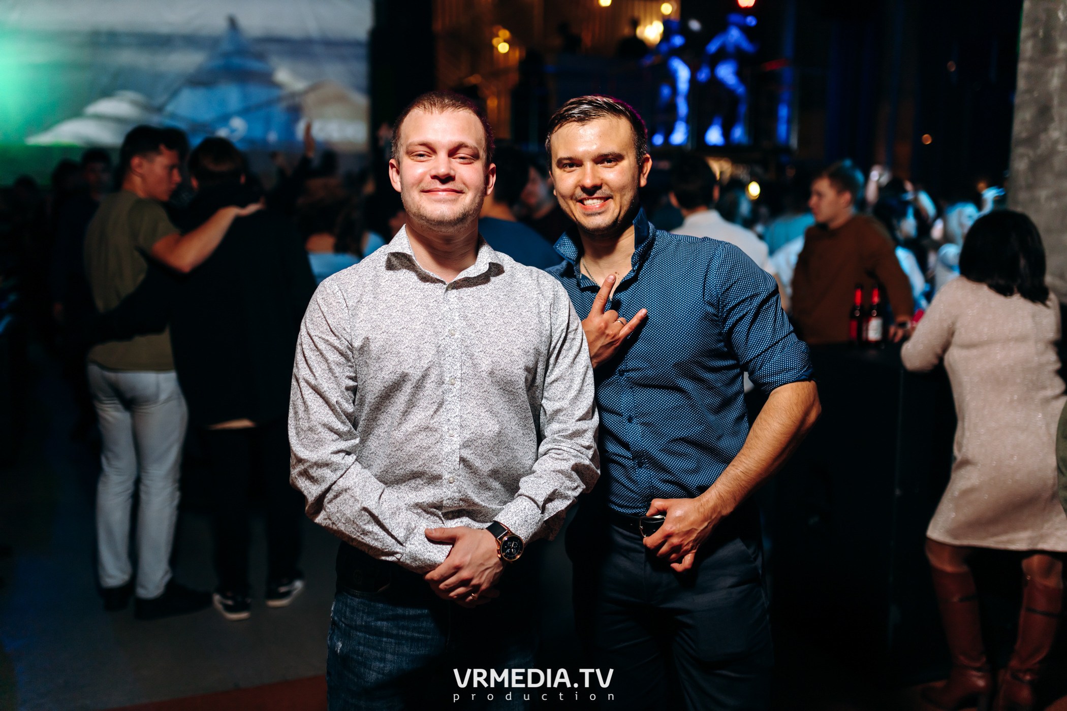 Выходные в баре «DOSKI»