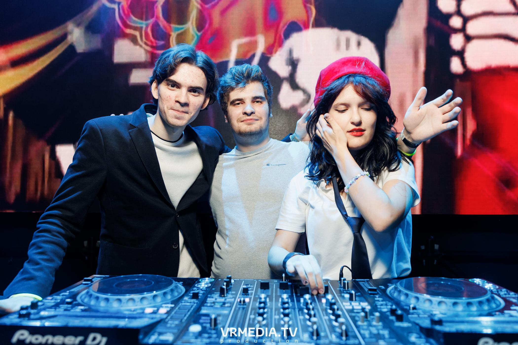 Malina Party. Внеземная любовь