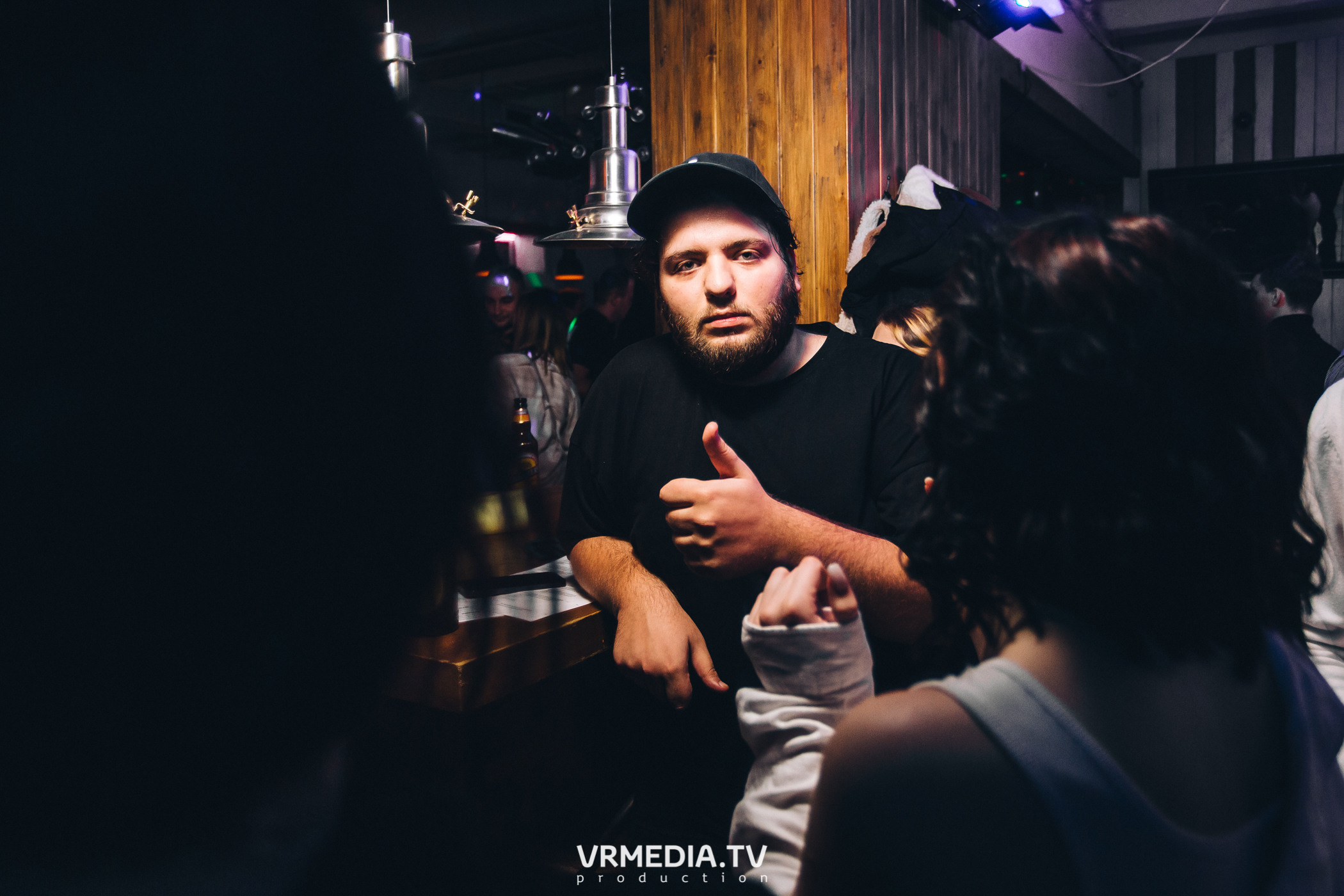 Выходные в баре «Cosmo»