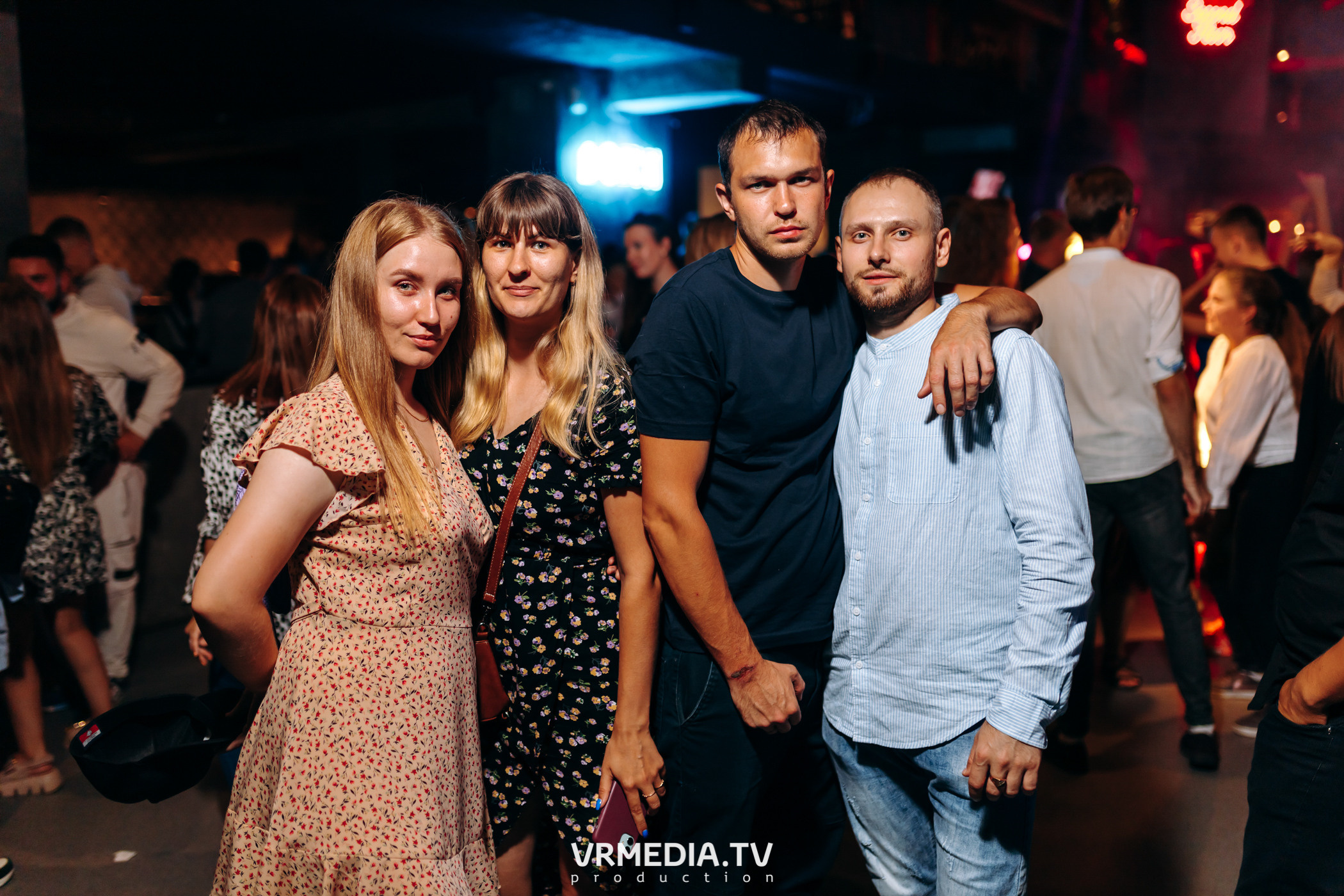 Выходные в баре «DOSKI»