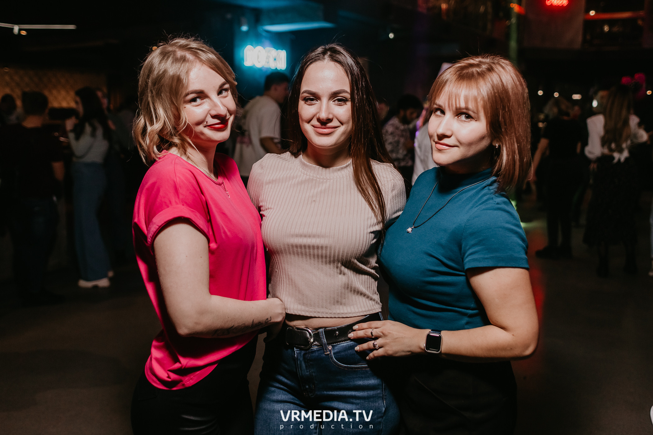 Выходные в баре «DOSKI»