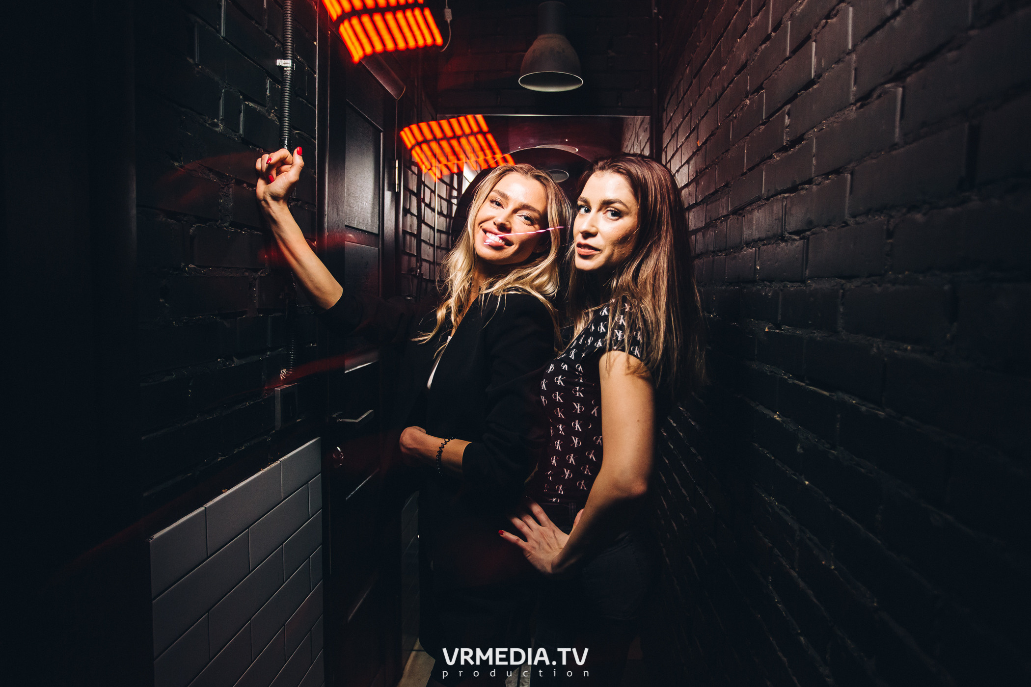 Выходные в баре «Cosmo»