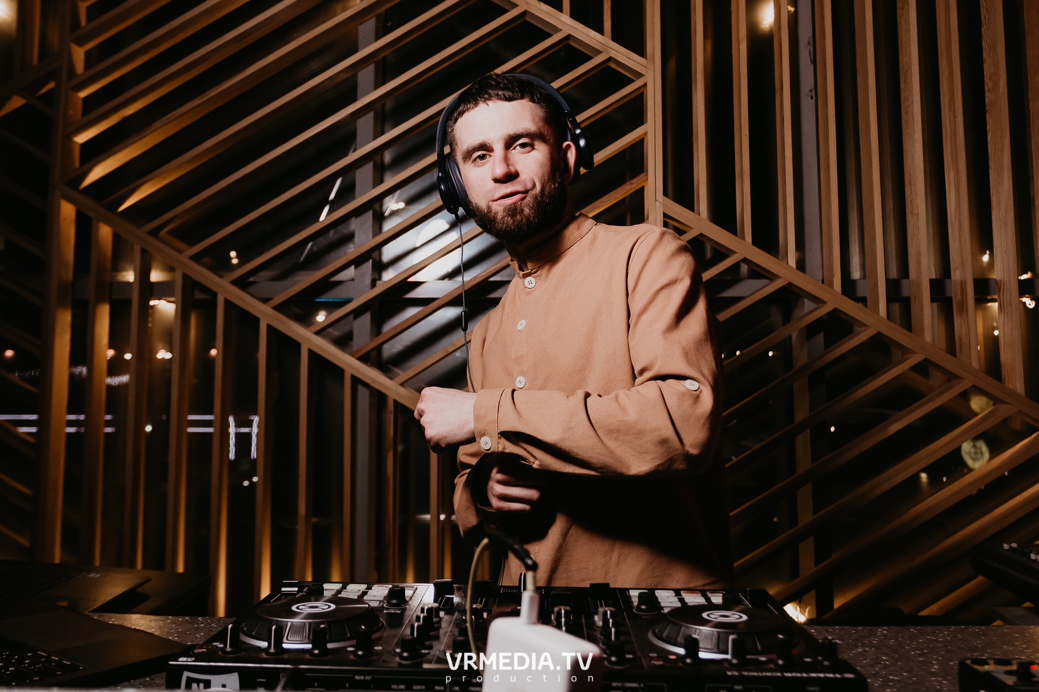 Выходные в баре «DOSKI»