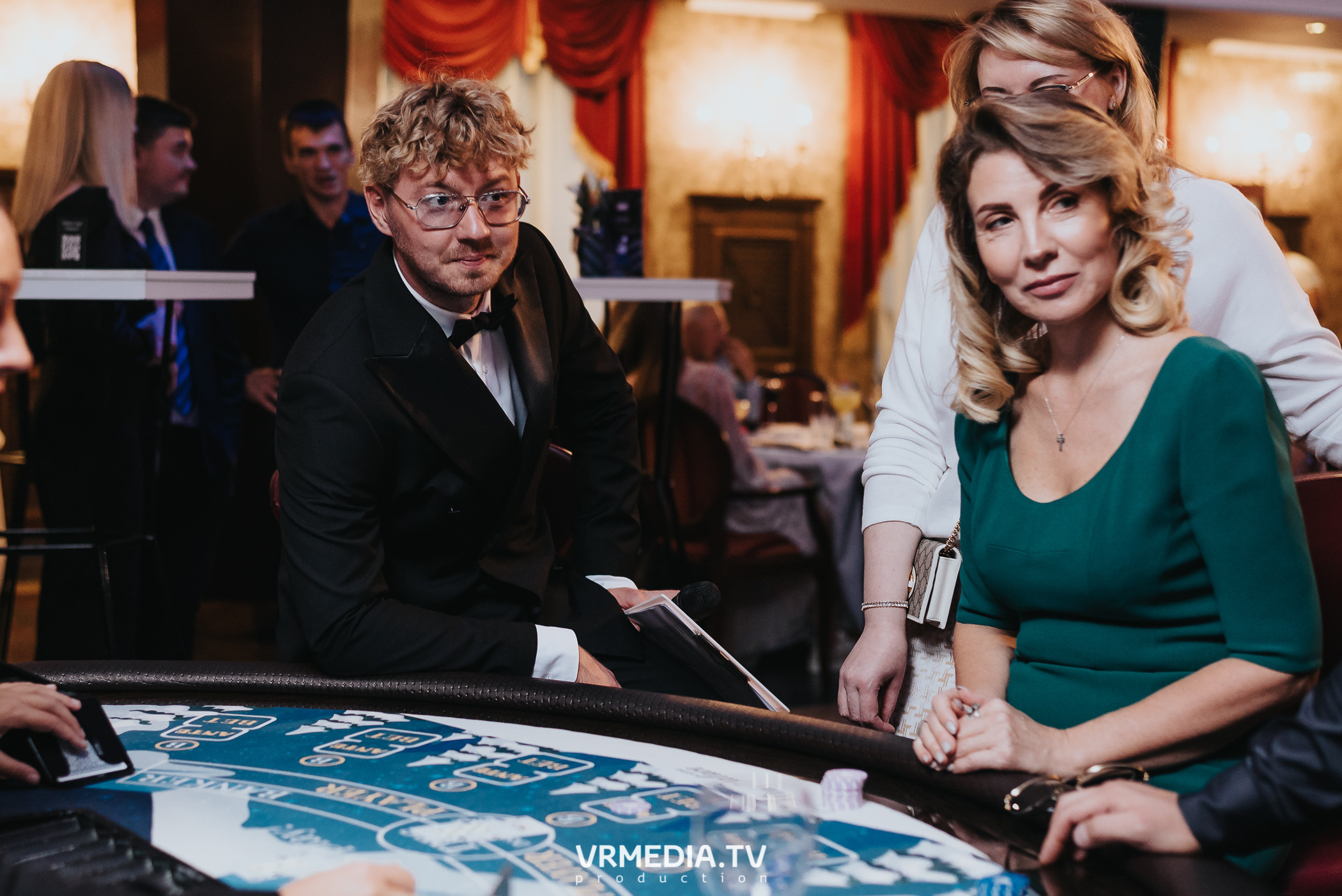 «Игра с Александром Друзем». В честь 27-летия компании БКС