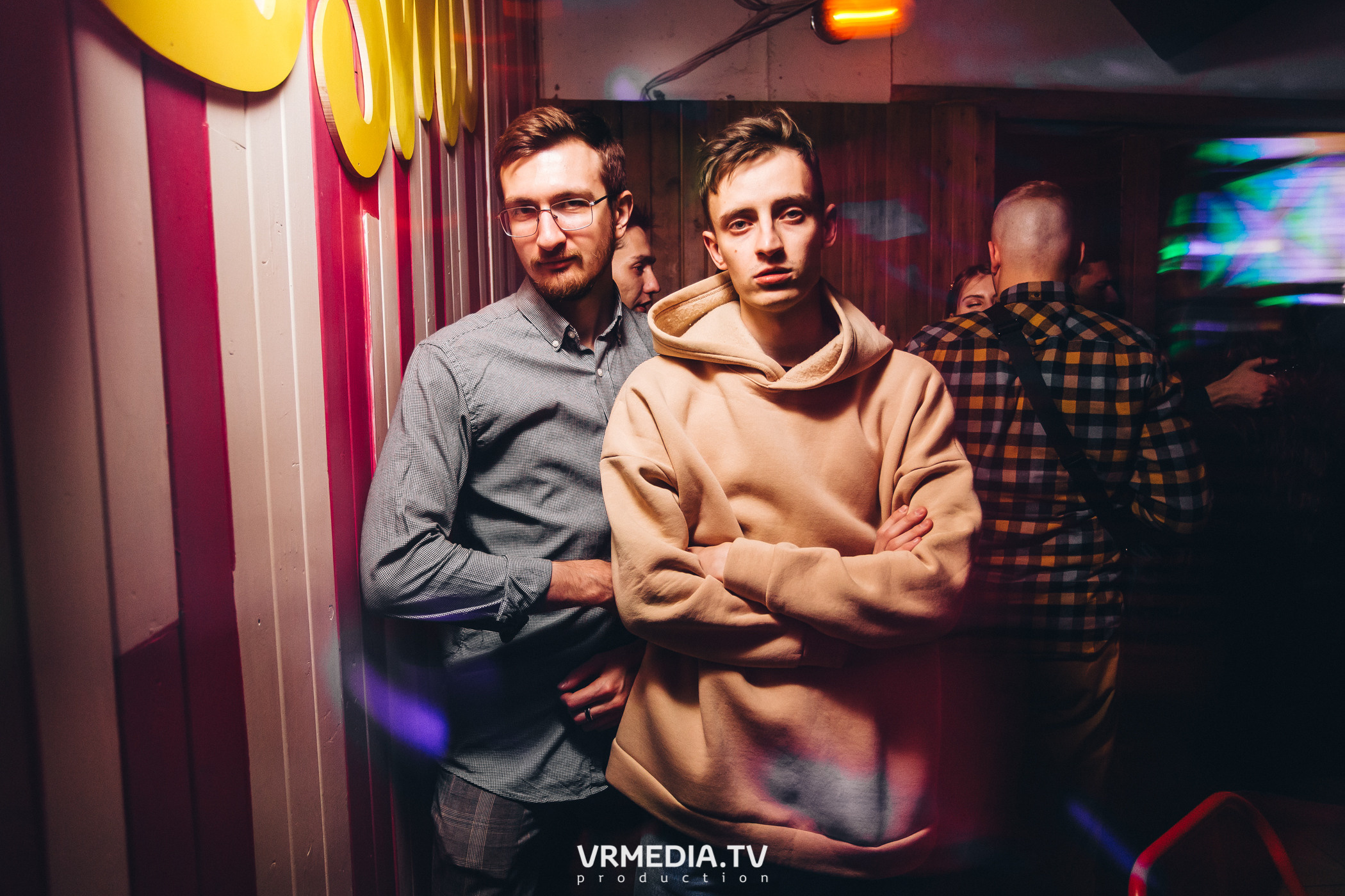 Выходные в баре «Cosmo»