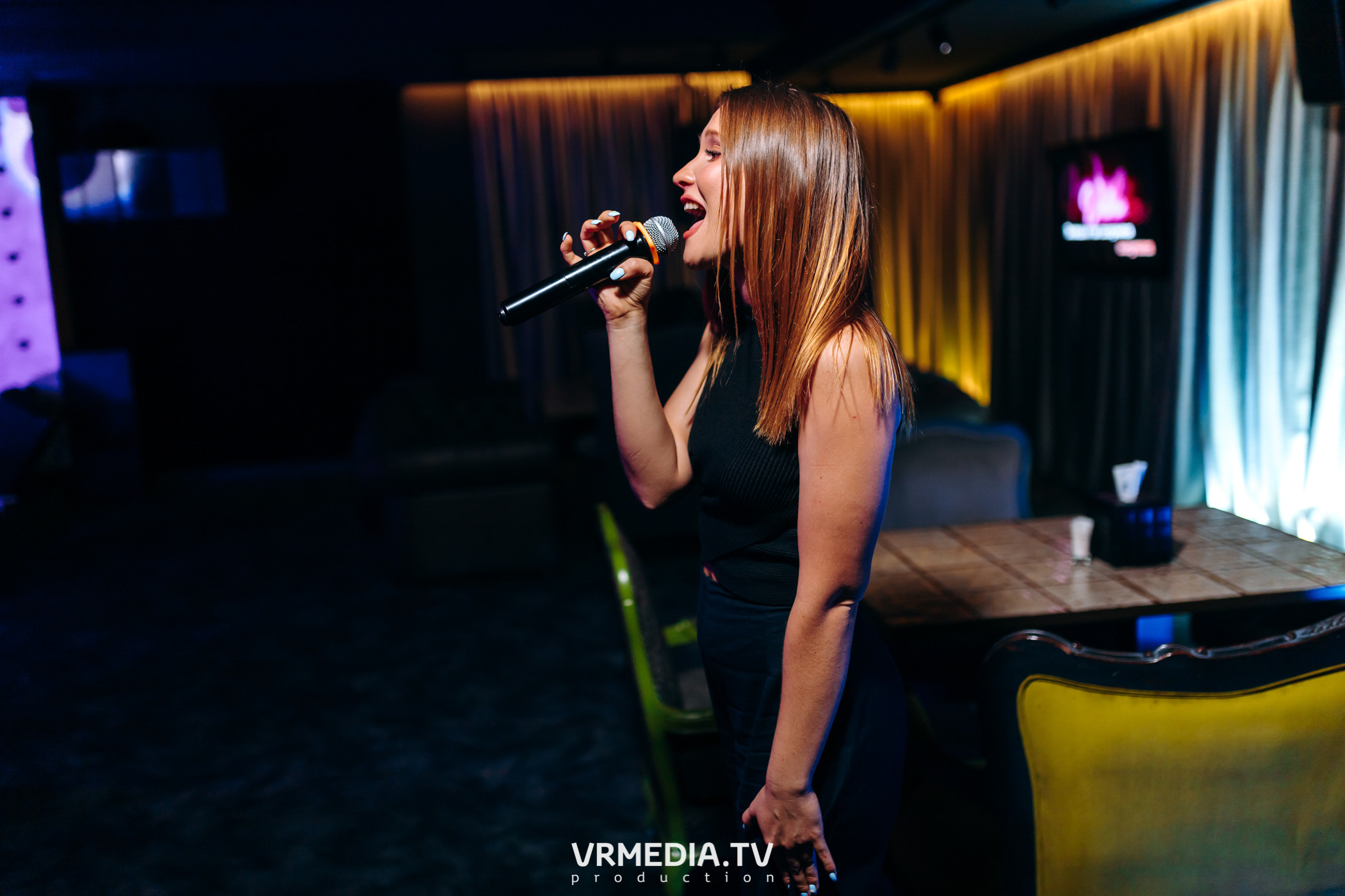 «Жуй орбит без сахара» в караоке-баре «Volna»