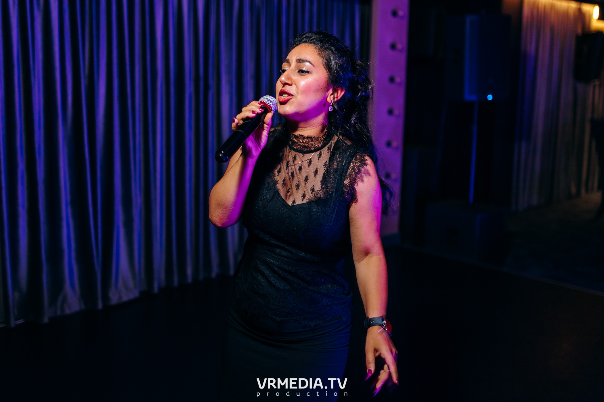 Ночь фотографии в караоке-баре «Volna»