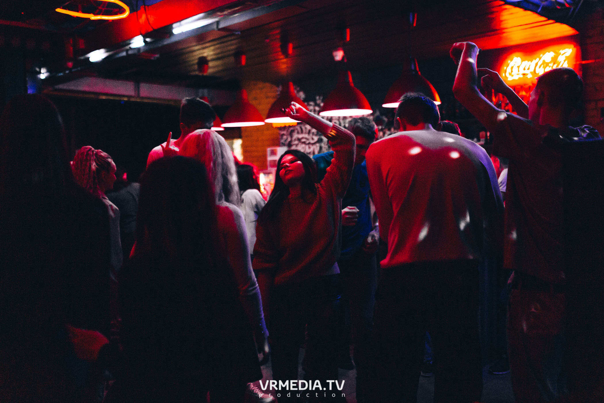 Выходные в баре «Хука Хаус»