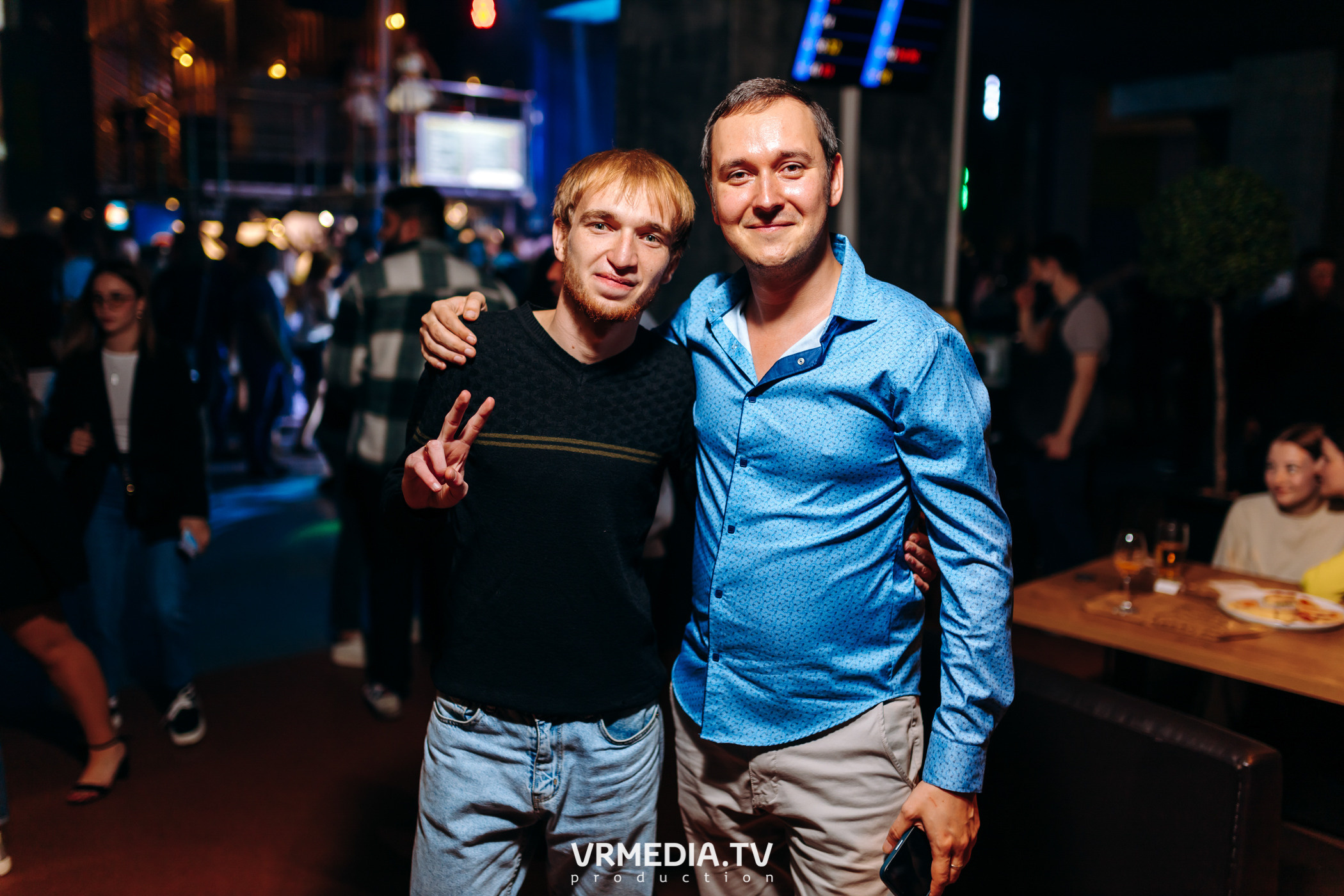 Выходные в баре «DOSKI»