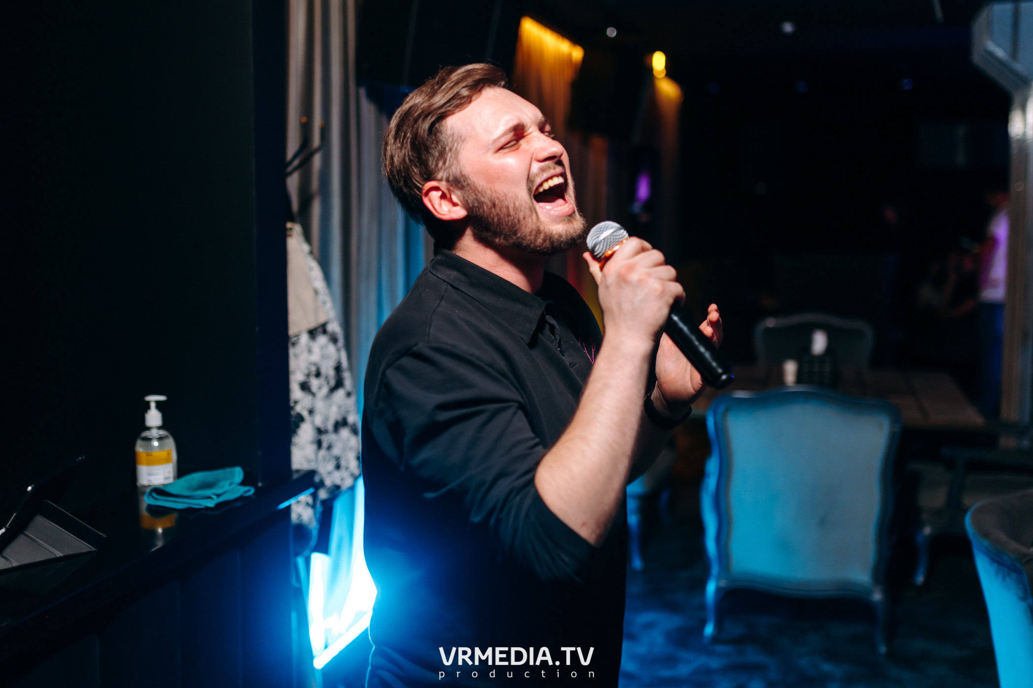 «Жуй орбит без сахара» в караоке-баре «Volna»