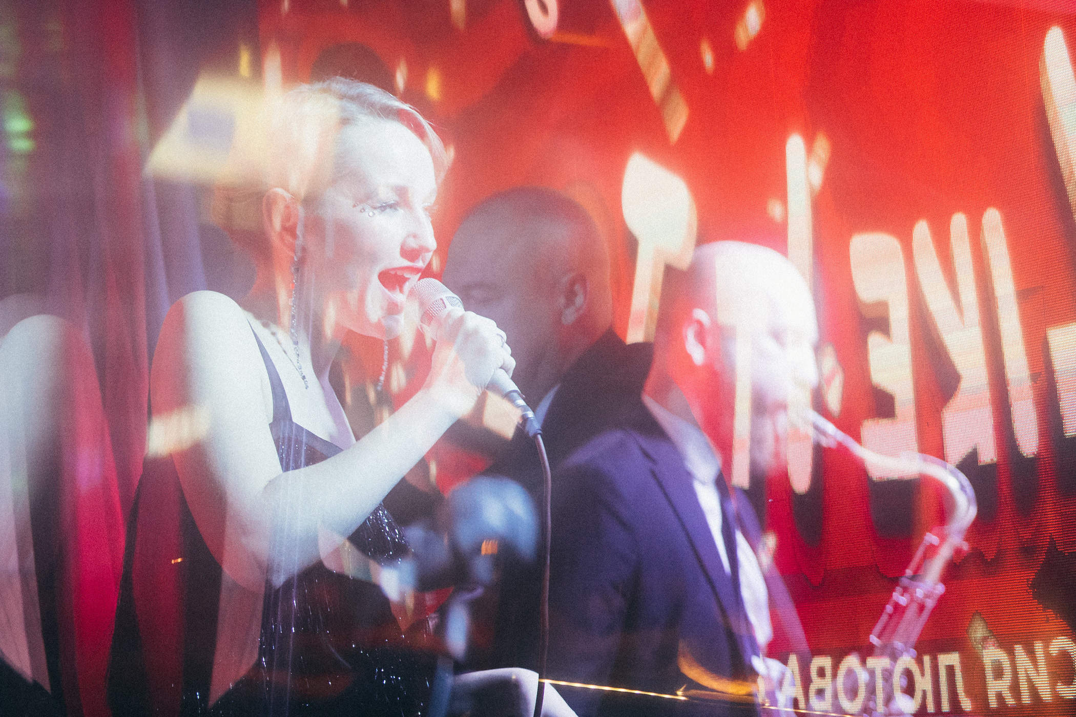 Джазовая среда. Анастасия Лютова и Лютый Бэнд (Москва)