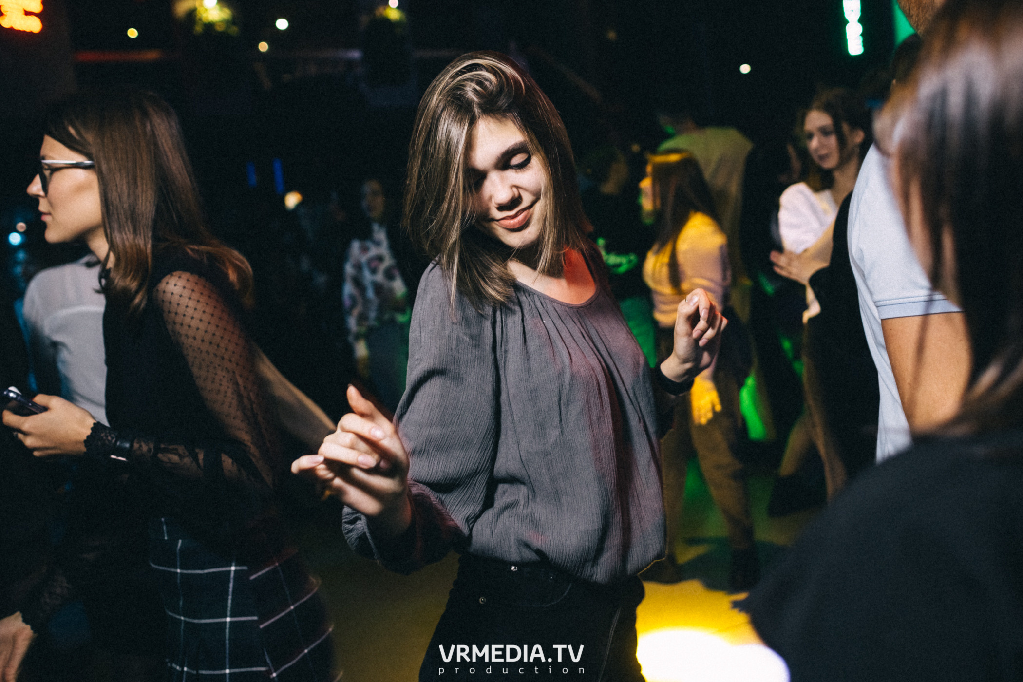 Выходные в баре «DOSKI»