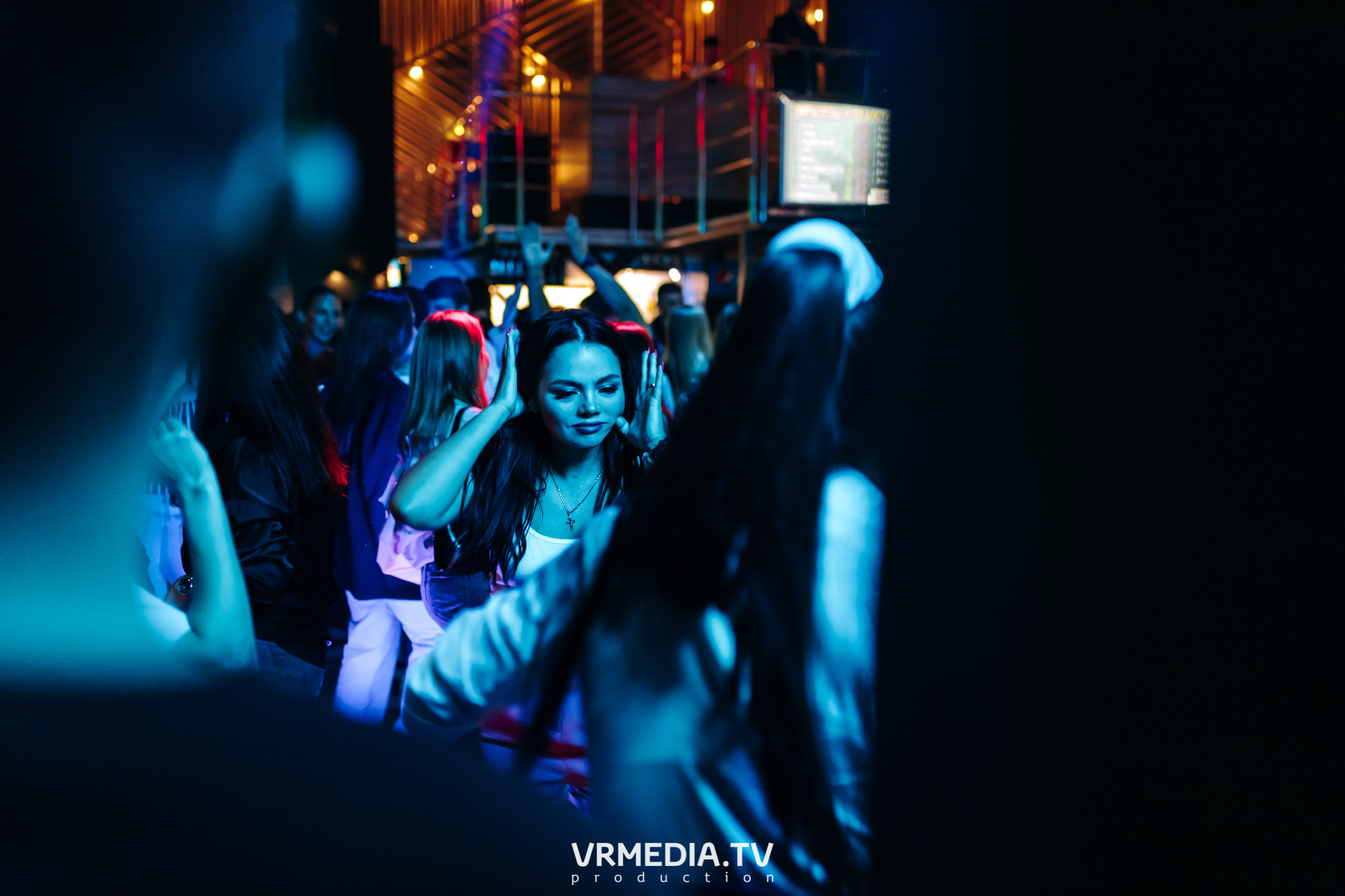 Выходные в баре «DOSKI»