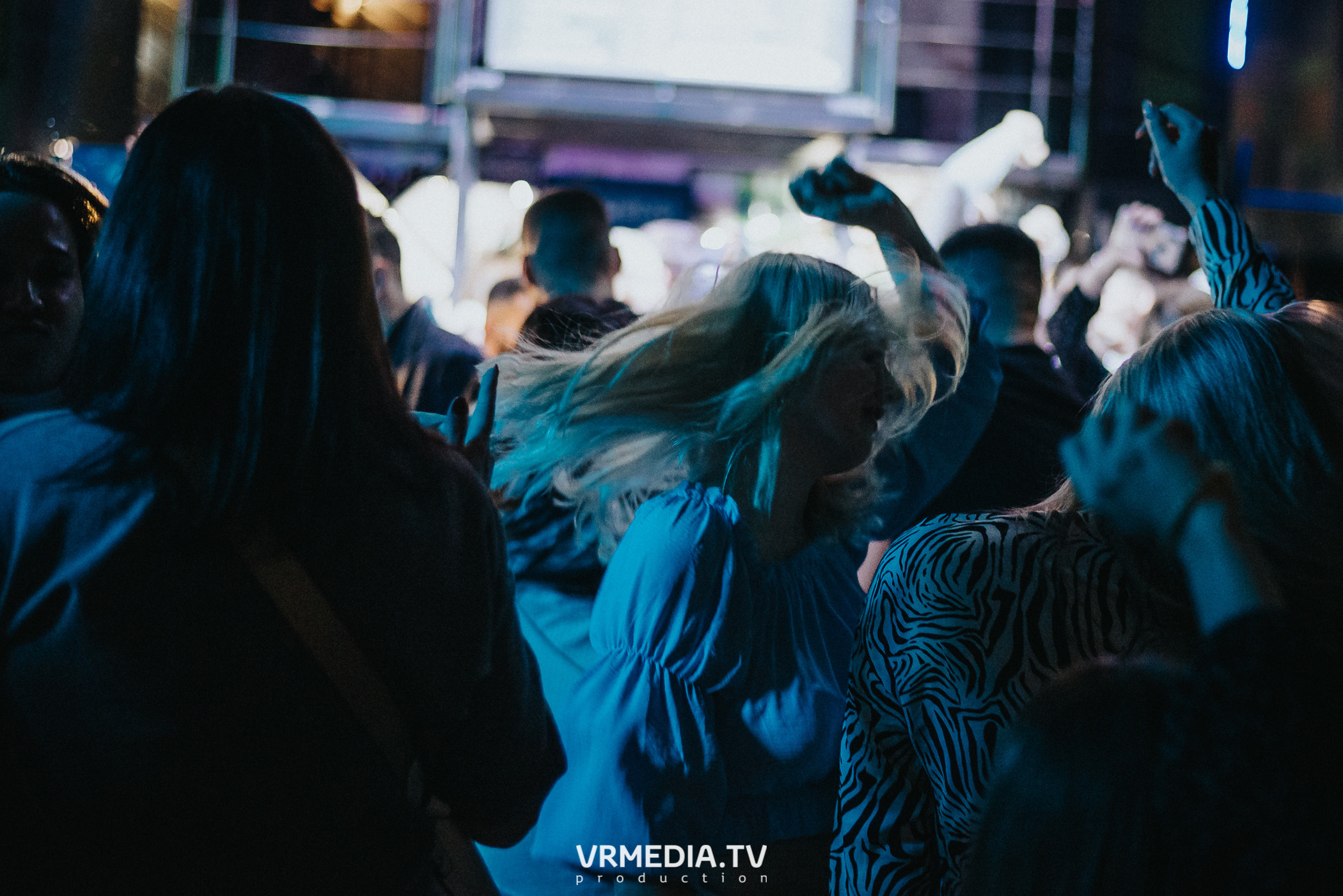 Выходные в баре «DOSKI»